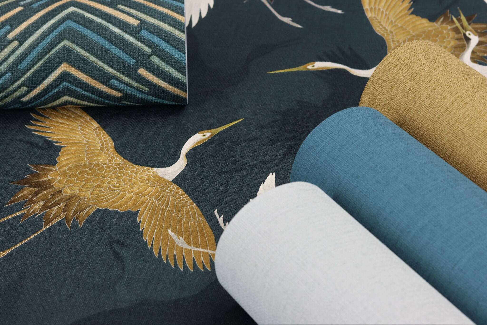 10-560985 Detailaufnahmen 7 Graphic non-woven wallpaper in green-petrol Selection 560985