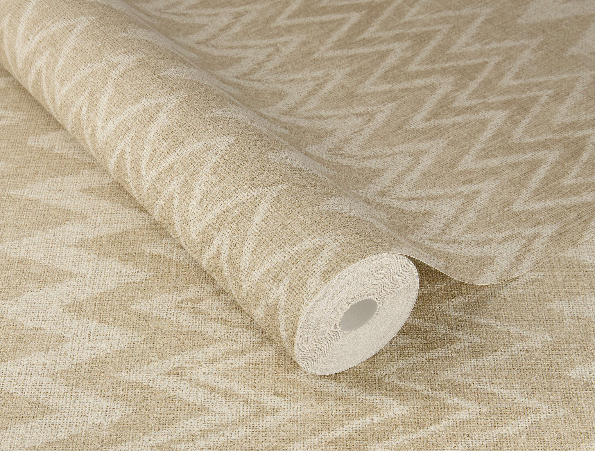 10-613650 Detailaufnahmen 1 Vliestapete ZickZack in Beige - Atelier Tissé Riva 613650