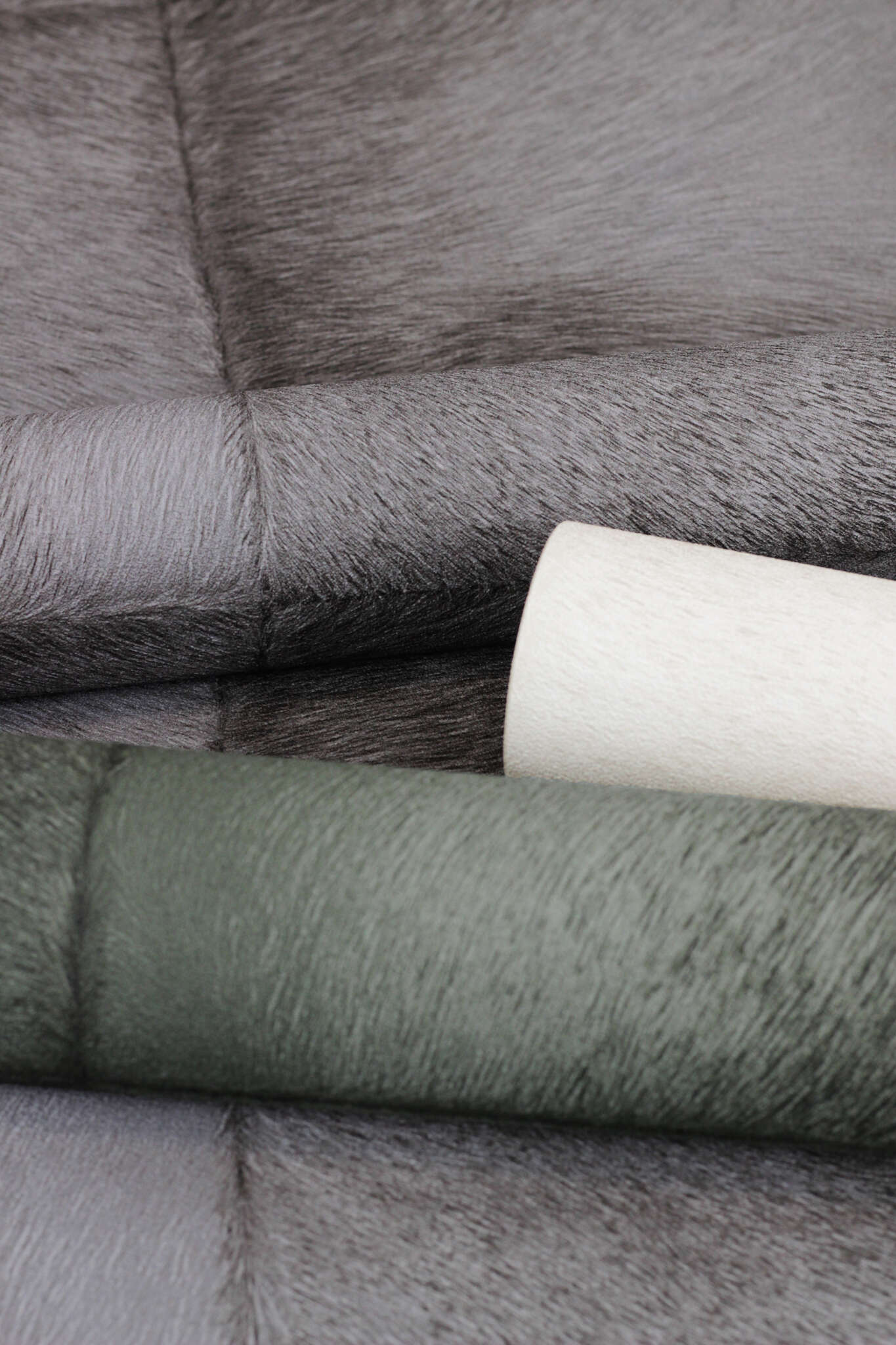 10-419139 Detailaufnahmen 2 Felloptik Vliestapete in Braun-taupe Selection 419139