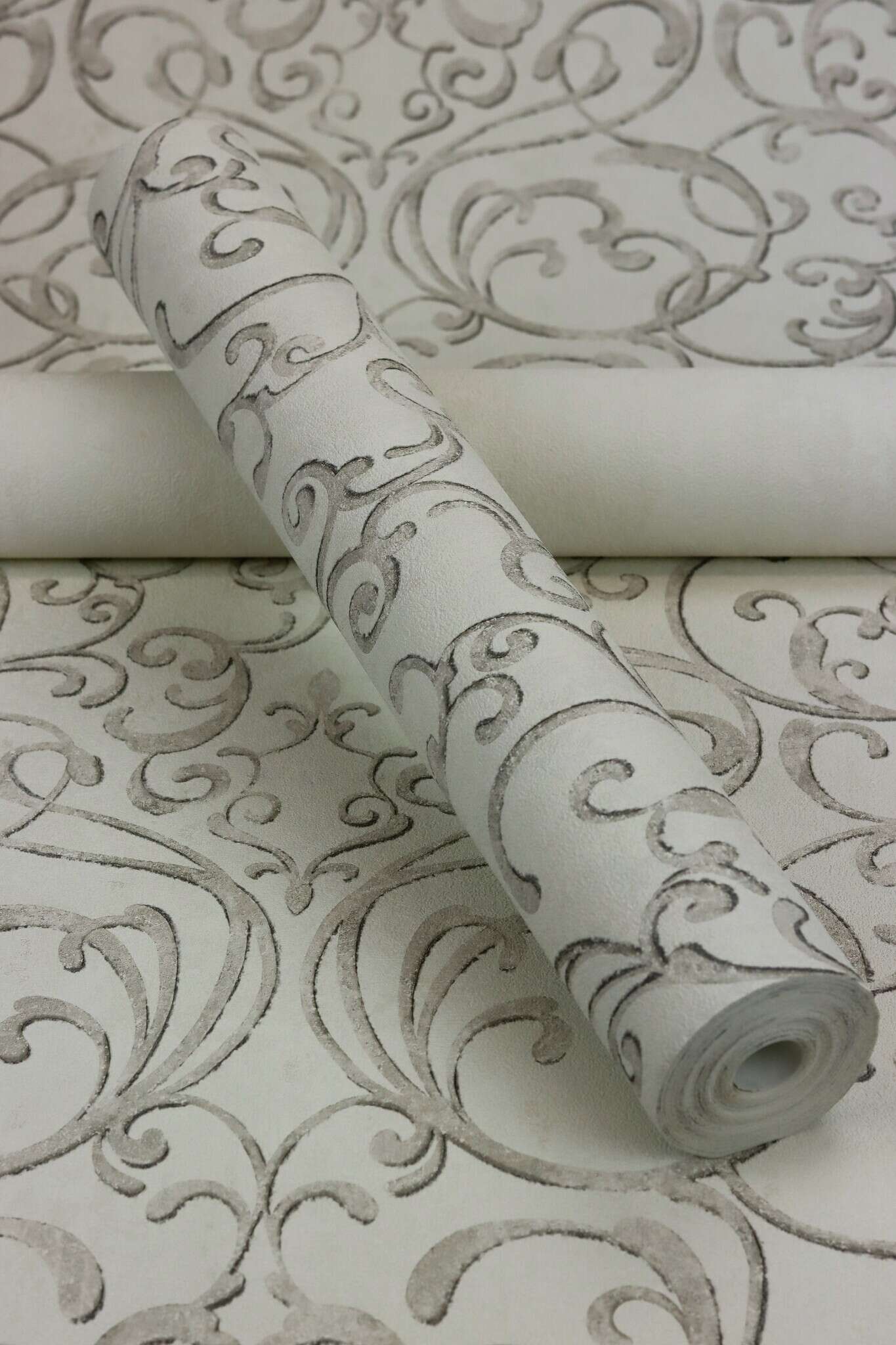 10-609011 Detailaufnahmen 3 Detailed image of Single-colour wallpaper with concrete look