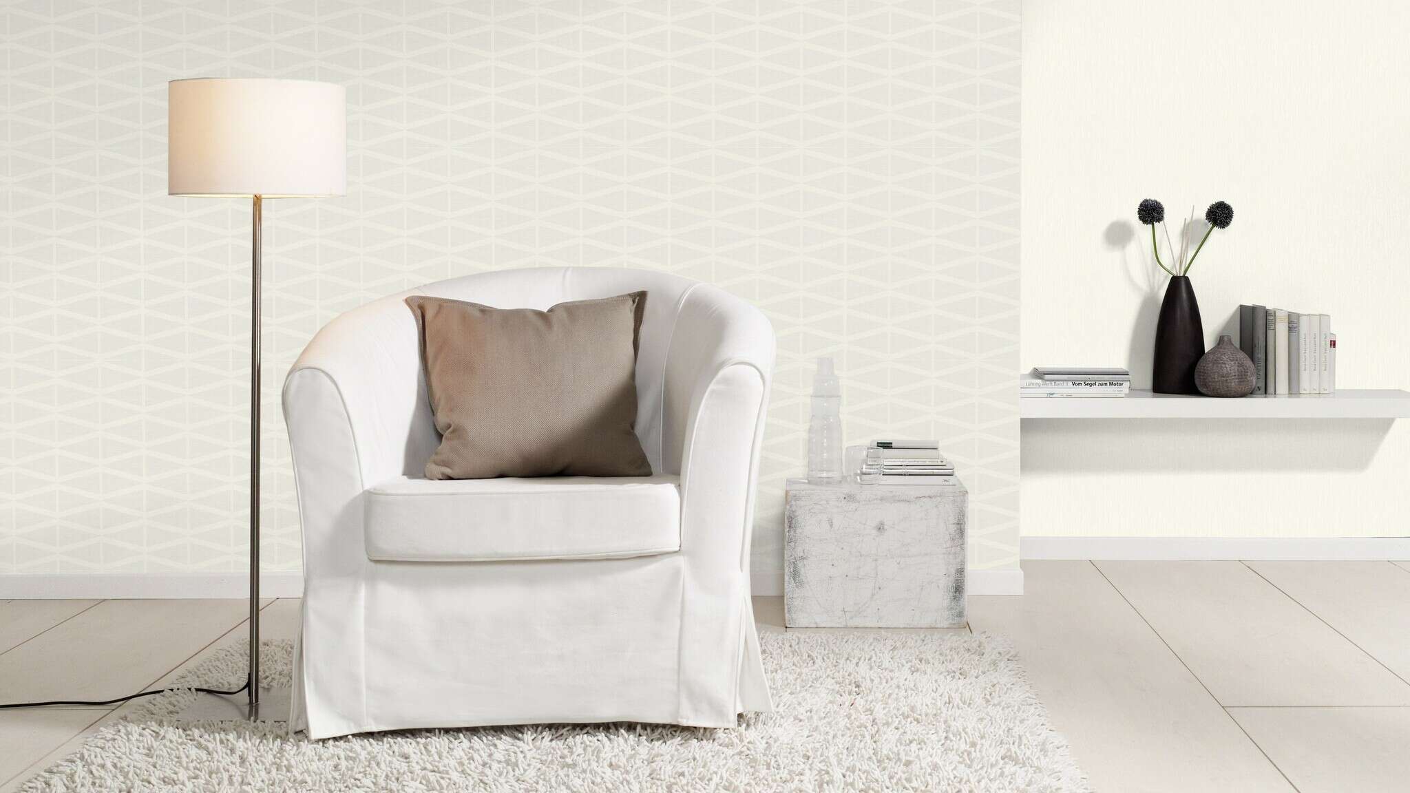 10-532807 Raumsituationen 1 Room with Single-colour wallpaper with a line texture and shimmer effect