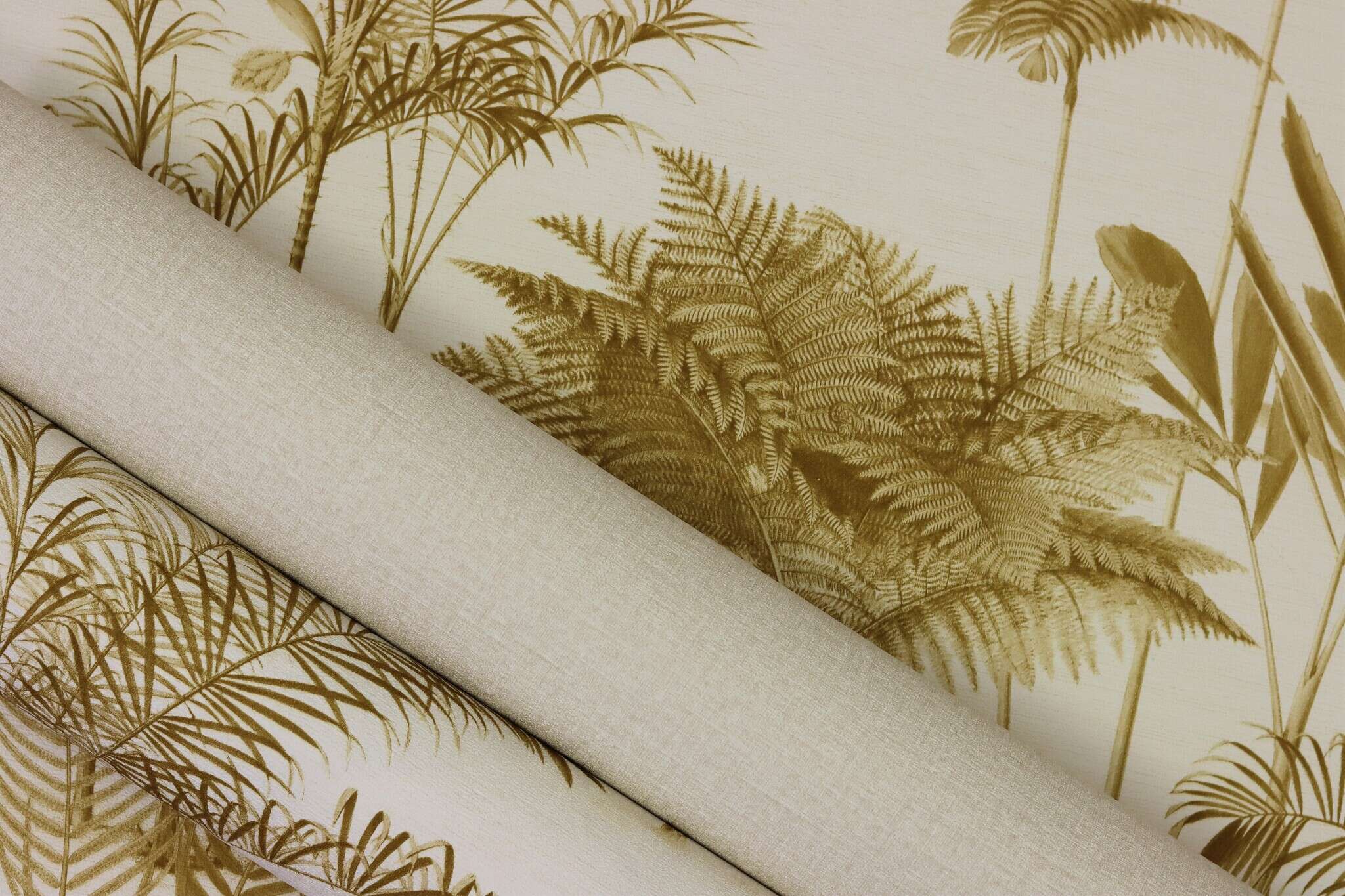 10-555158 Detailaufnahmen 9 Image détaillée de Papier peint palmiers avec des feuilles exotiques au look vintage et une texture enduite