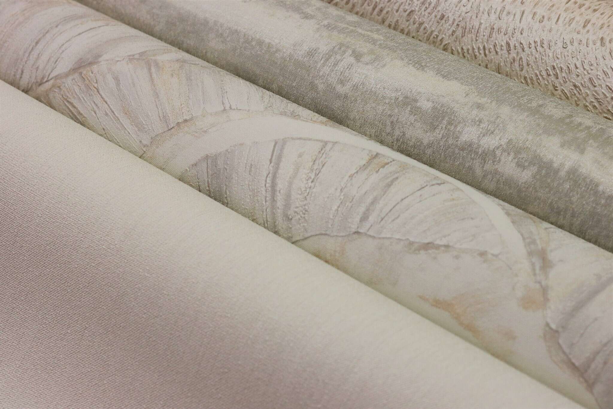 10-979350 Detailaufnahmen 1 Plain non-woven wallpaper in white-cream white Wall Textures XL Vol. 3 979350