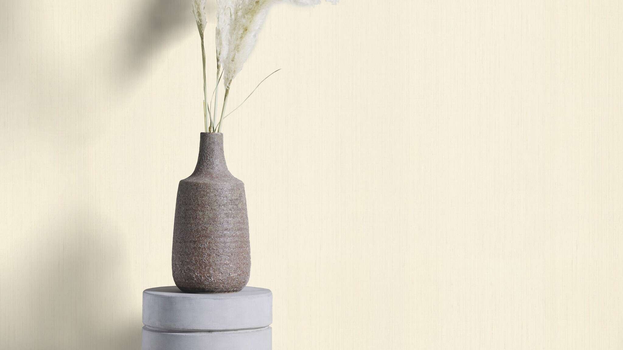 10-746020 Raumsituationen 7 Raum mit Einfarbige Tapete mit textiler Struktur