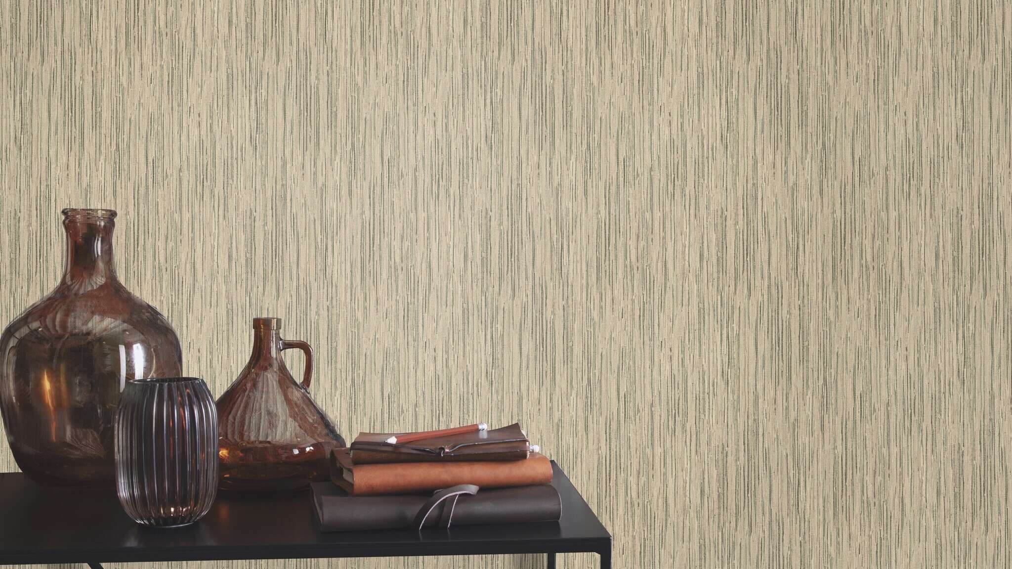 10-435184 Raumsituationen 1 Non-woven wallpaper with woven texture in green and beige - Noble Zen Toki 435184