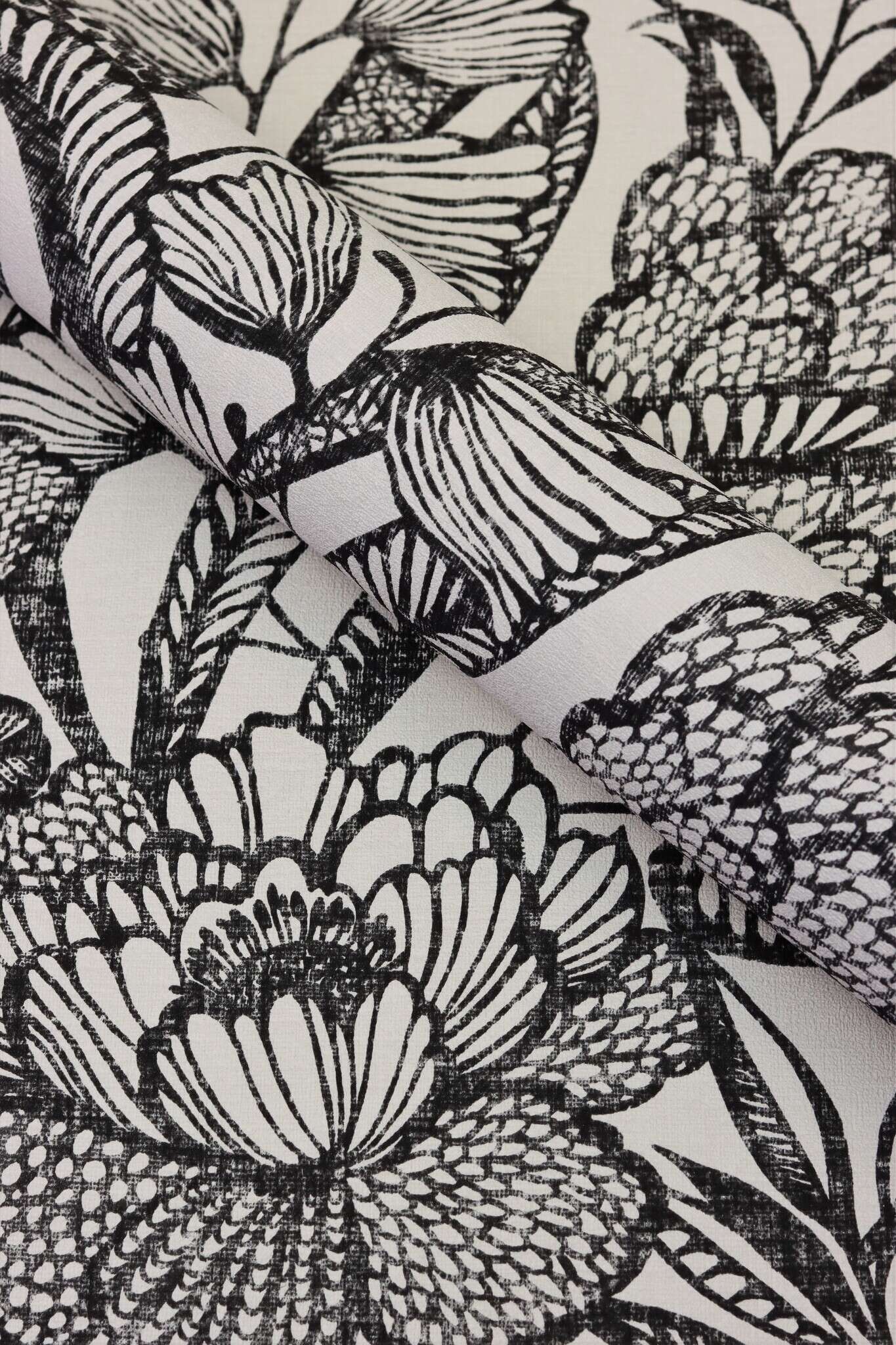 10-555325 Detailaufnahmen 3 Detailed image of Botanical wallpaper with large plants and leaves