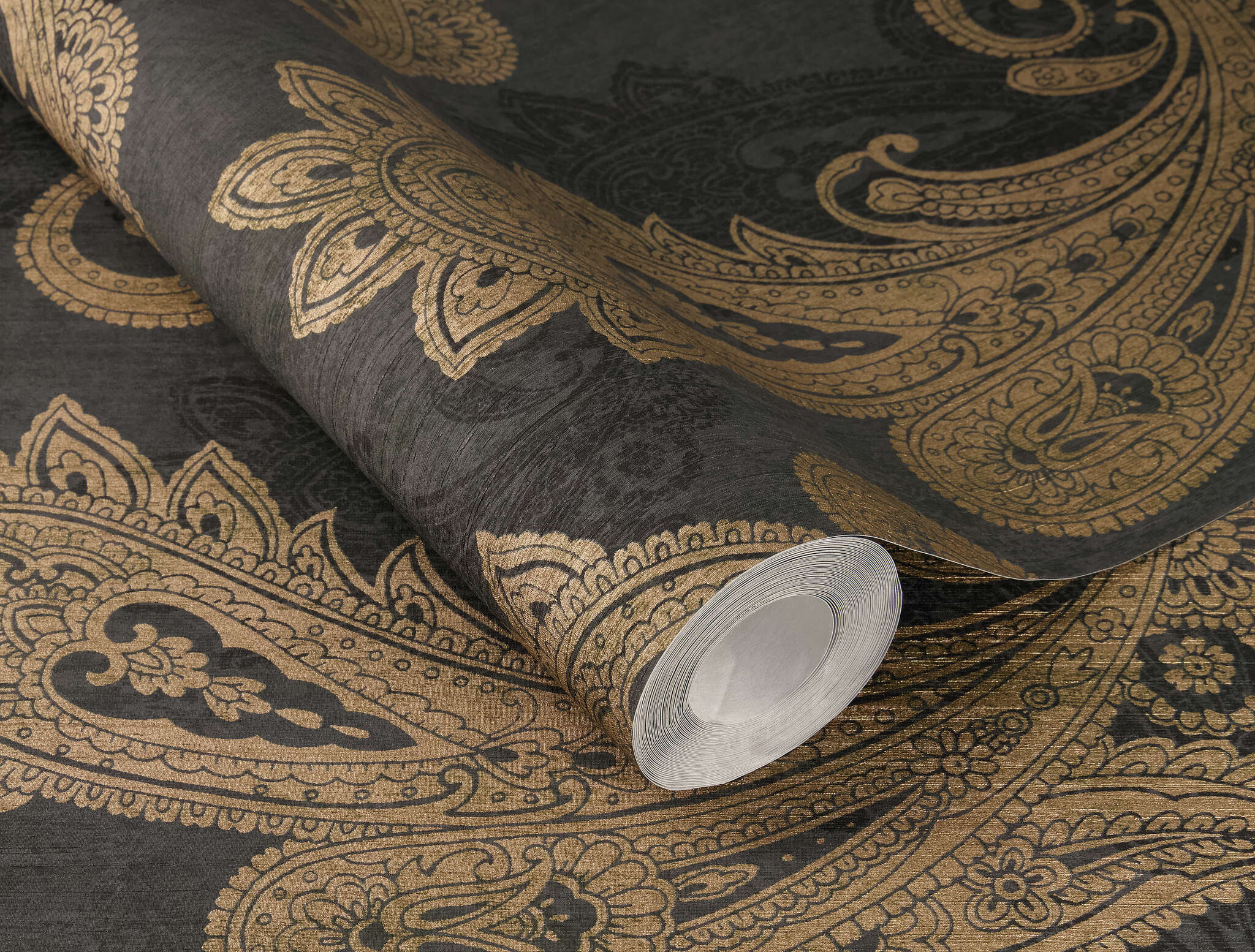 10-746464 Detailaufnahmen 1 Detailbild von Orientalische Tapete mit Ornamenten im Paisly Design