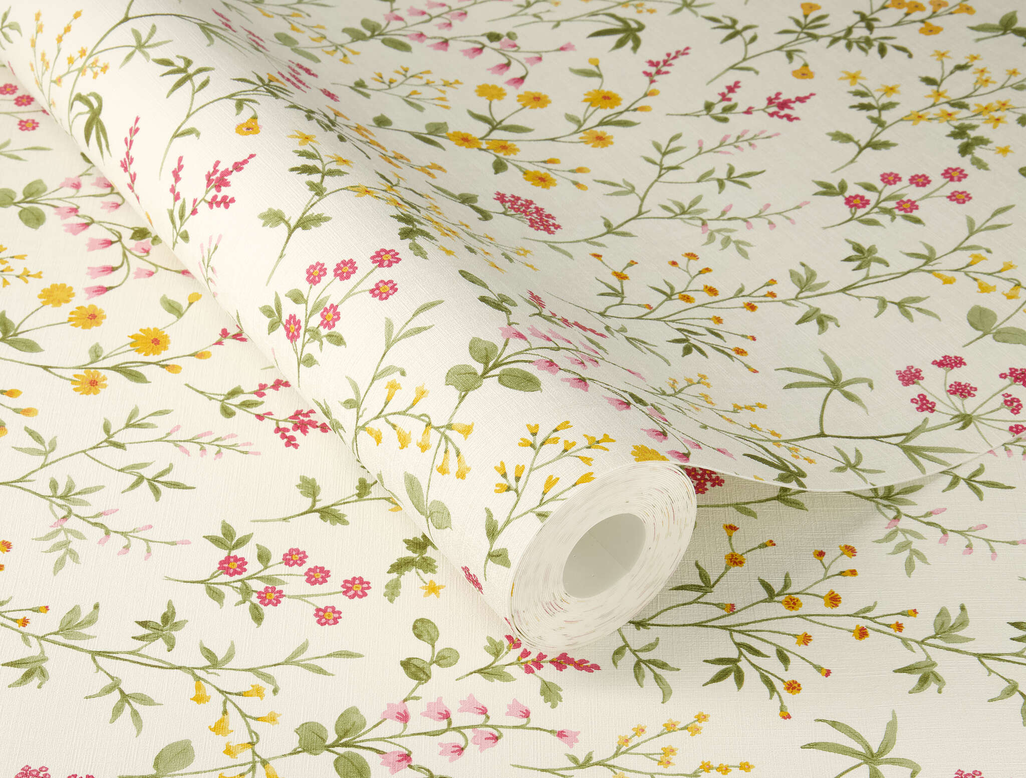 10-370317 Detailaufnahmen 2 Selbstklebende Tapete Blumen Daisy 370317 - Geblümte Tapete mit Wildblumen in Gelb, Rosa und Grün