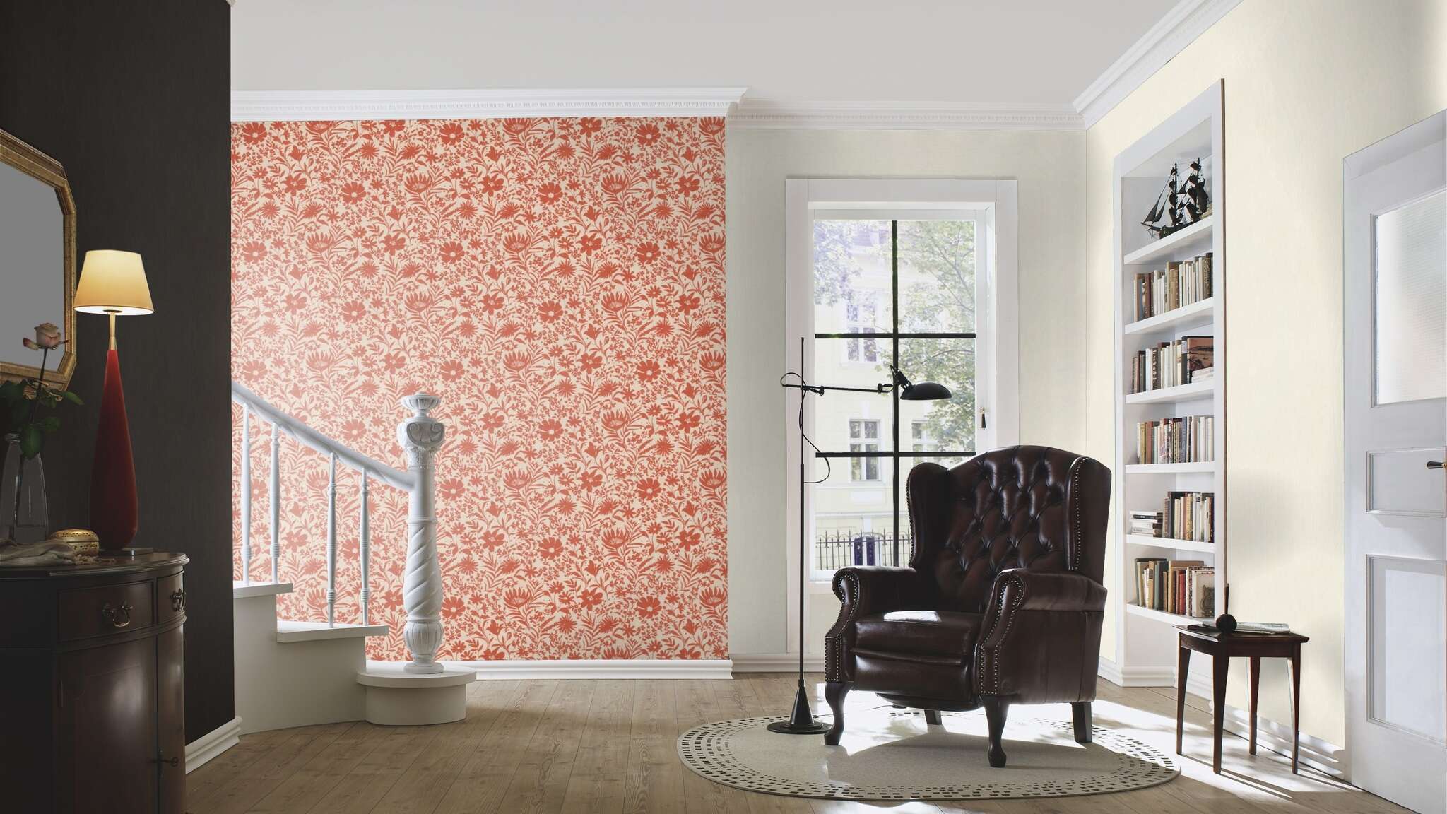 10-330007 Raumsituationen 2 Room with Plain wallpaper in delicate ivory with a fine textile surface – subtle, light and friendly.