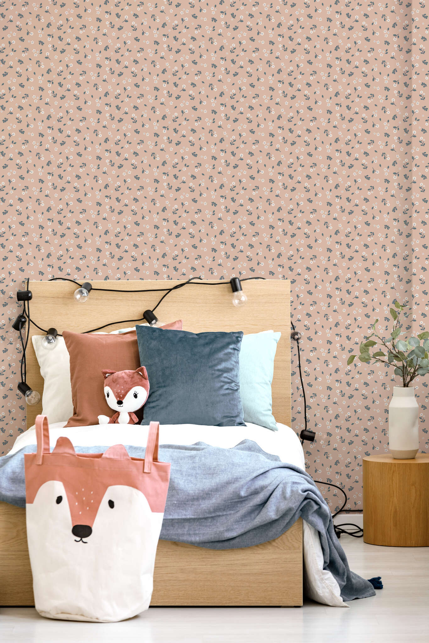 10-300082 Raumsituationen 2 Wall mural Floral Dance in Pink | Roomblush - RB006-RC