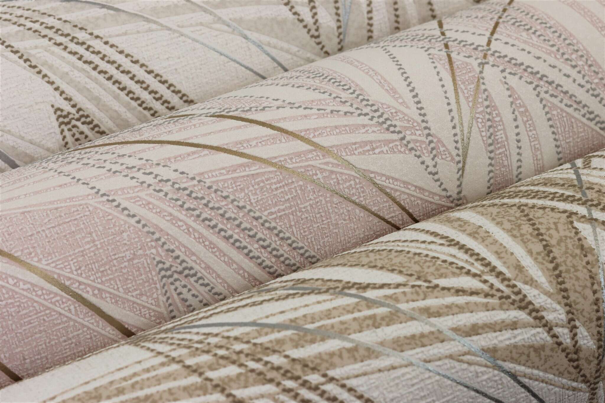 10-654028 Detailaufnahmen 2 Grass non-woven wallpaper in pink rose Welcome Home 654028