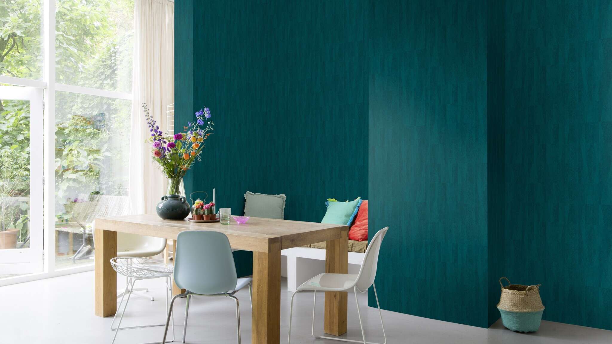 10-418934 Raumsituationen 3 Banana bast non-woven wallpaper in petrol 418934