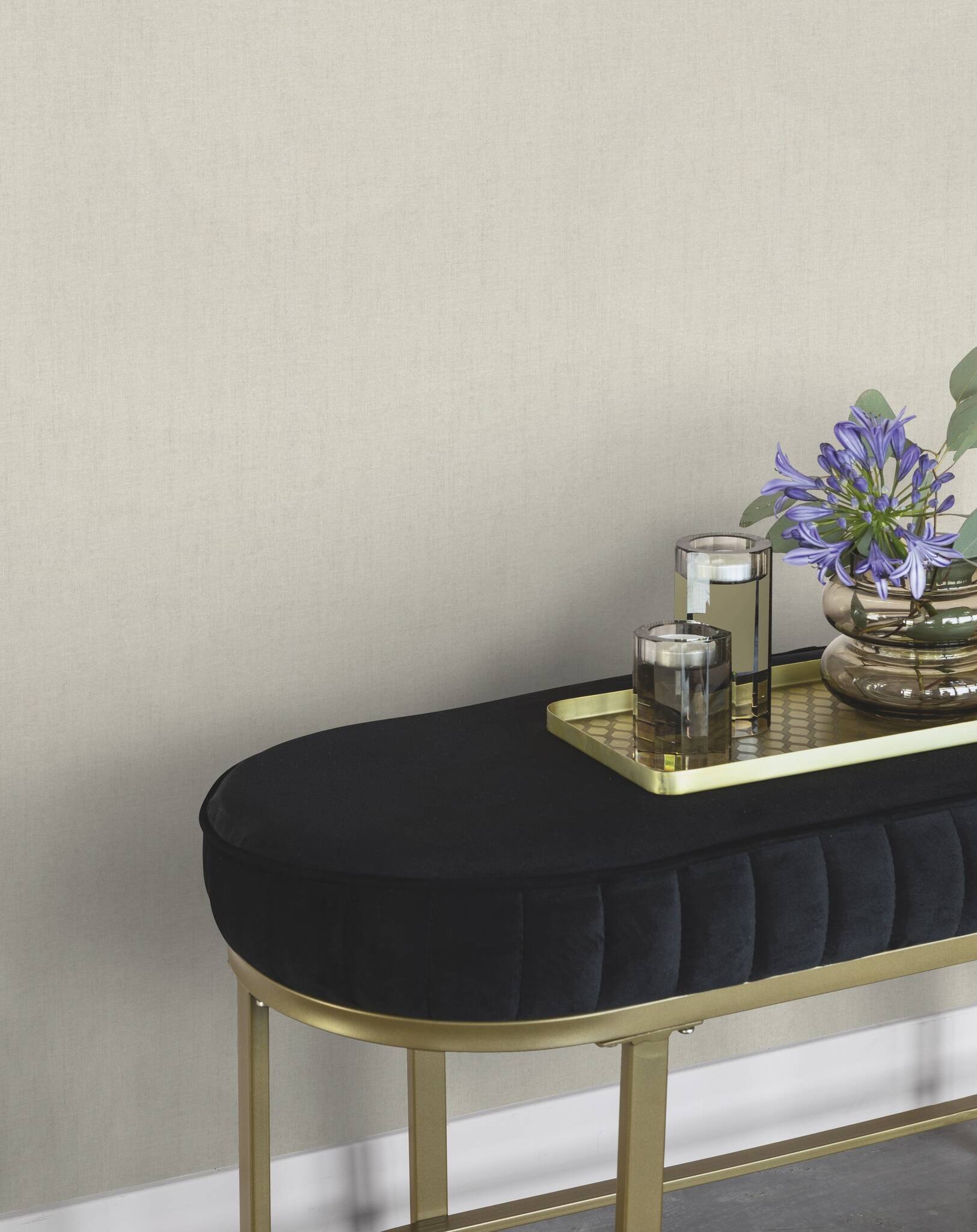 10-484748 Raumsituationen 1 Plain non-woven wallpaper in gray Florentine IV 484748