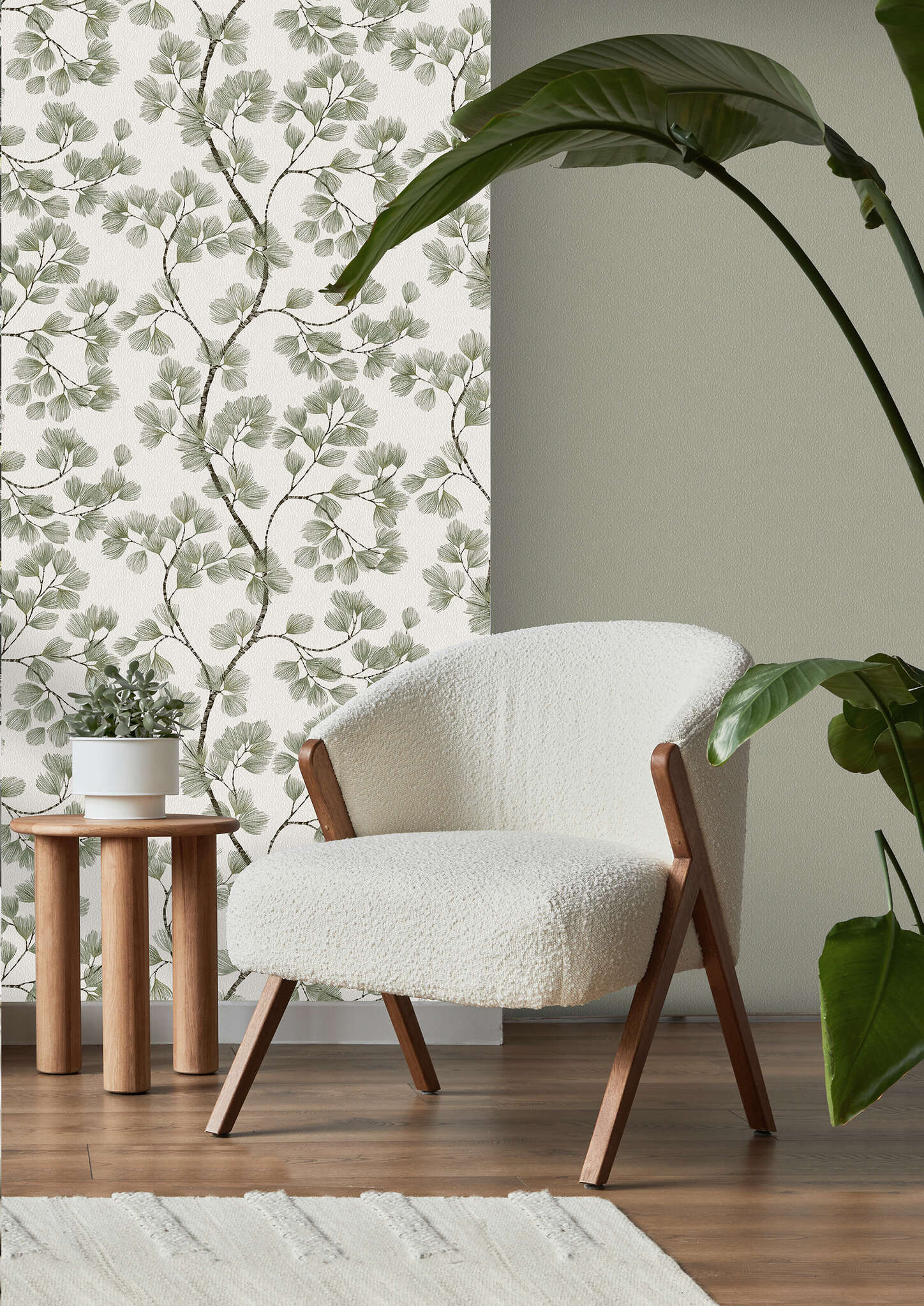 10-866902 Raumbilder 1 Room with Wallpaper with branches and gold accents