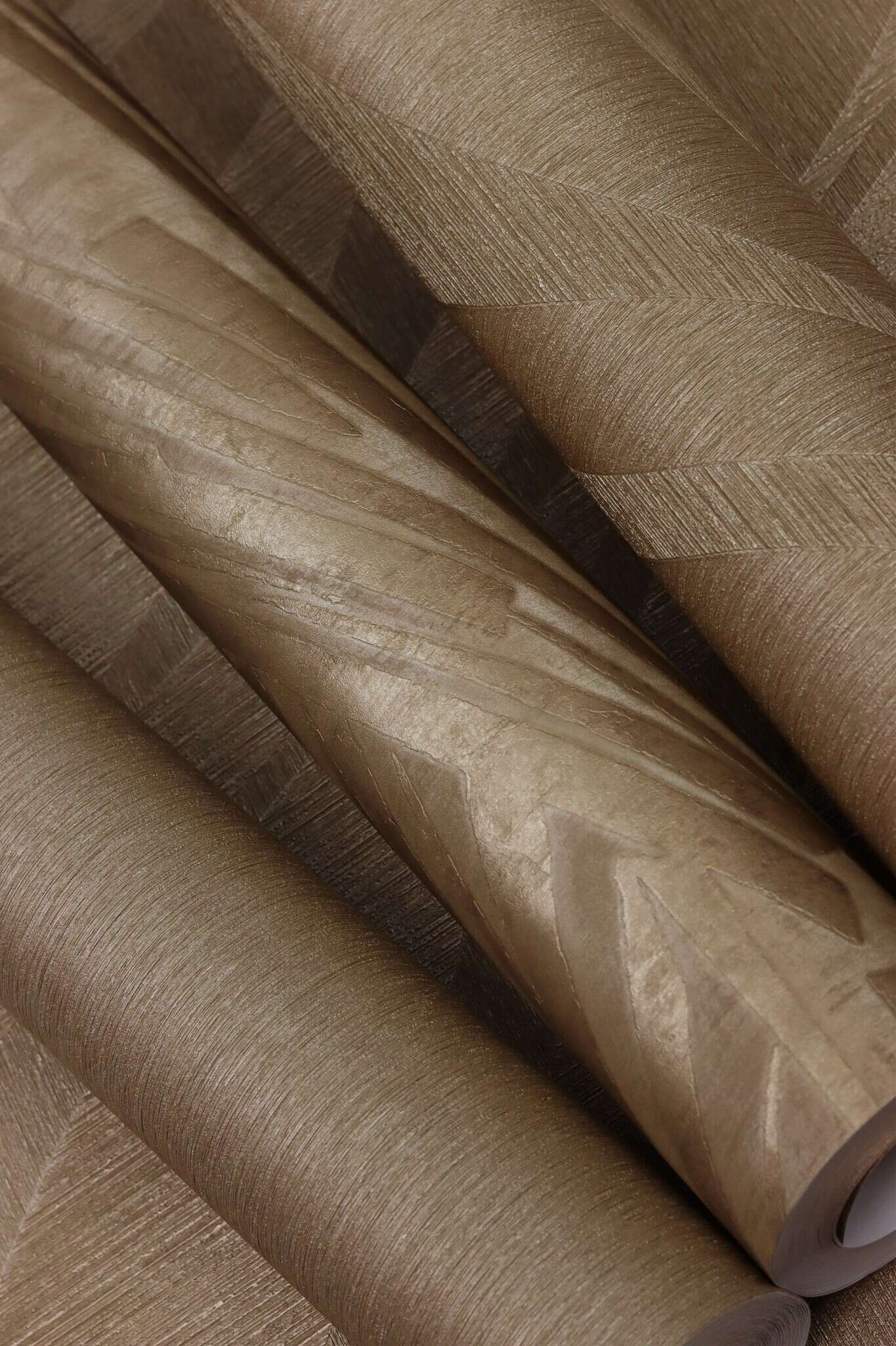 10-608052 Detailaufnahmen 17 Detailed image of Graphic wallpaper with waves and grooved texture