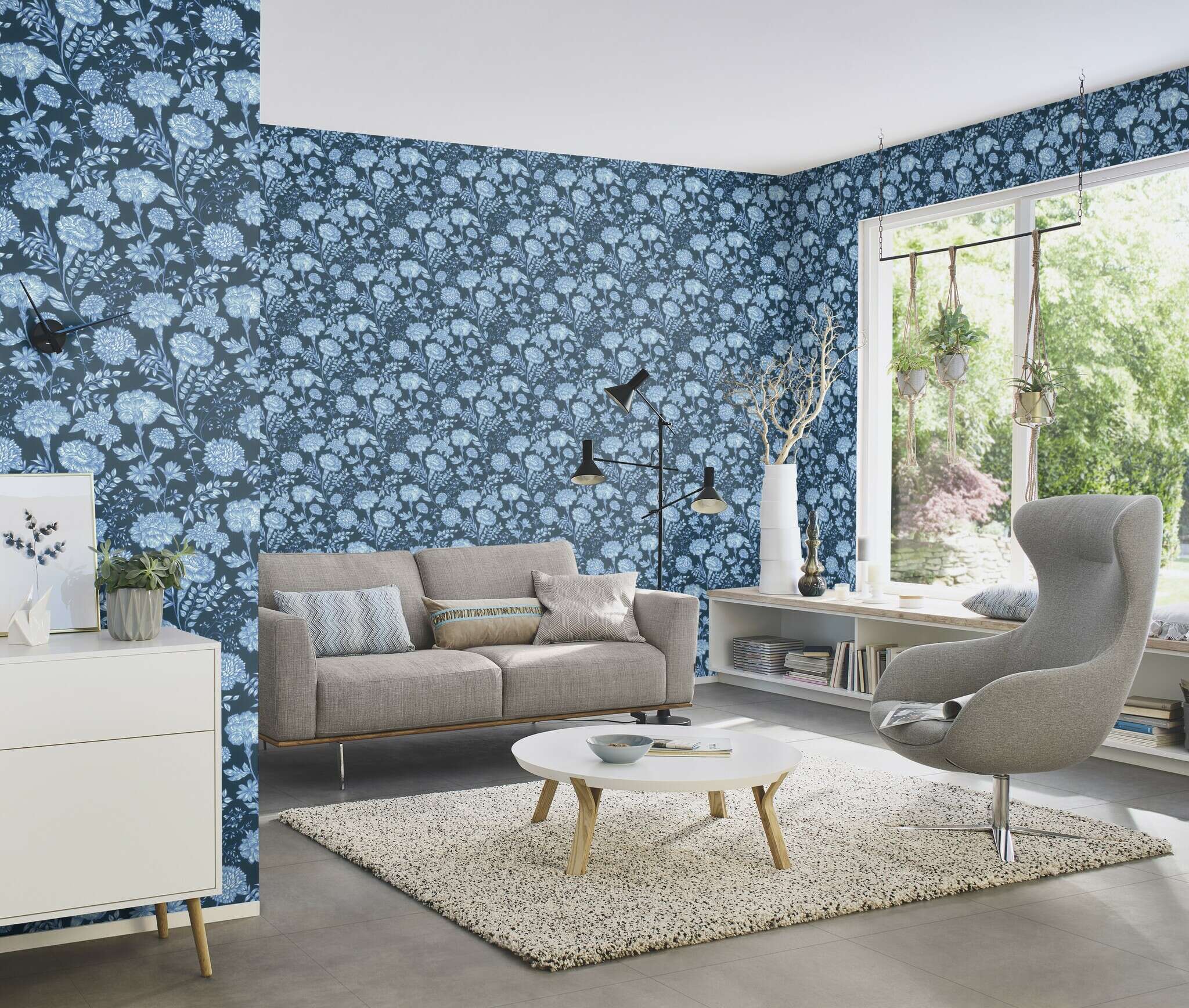 10-865004 Raumsituationen 3 Non-woven floral wallpaper in blue-night blue Selection vinyl/non-woven 865004