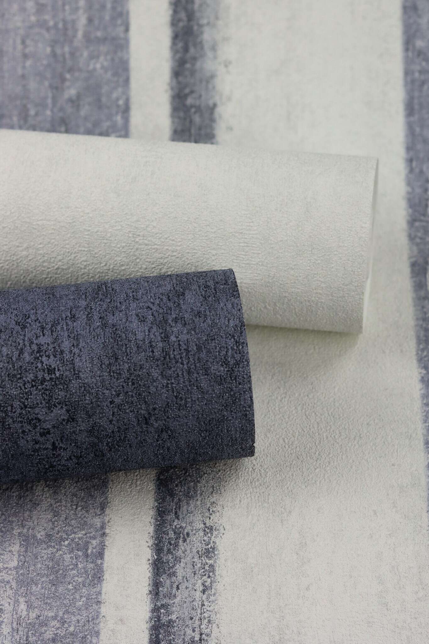 10-617788 Detailaufnahmen 13 Non-woven wallpaper in blue-demin Indigo Selection 617788
