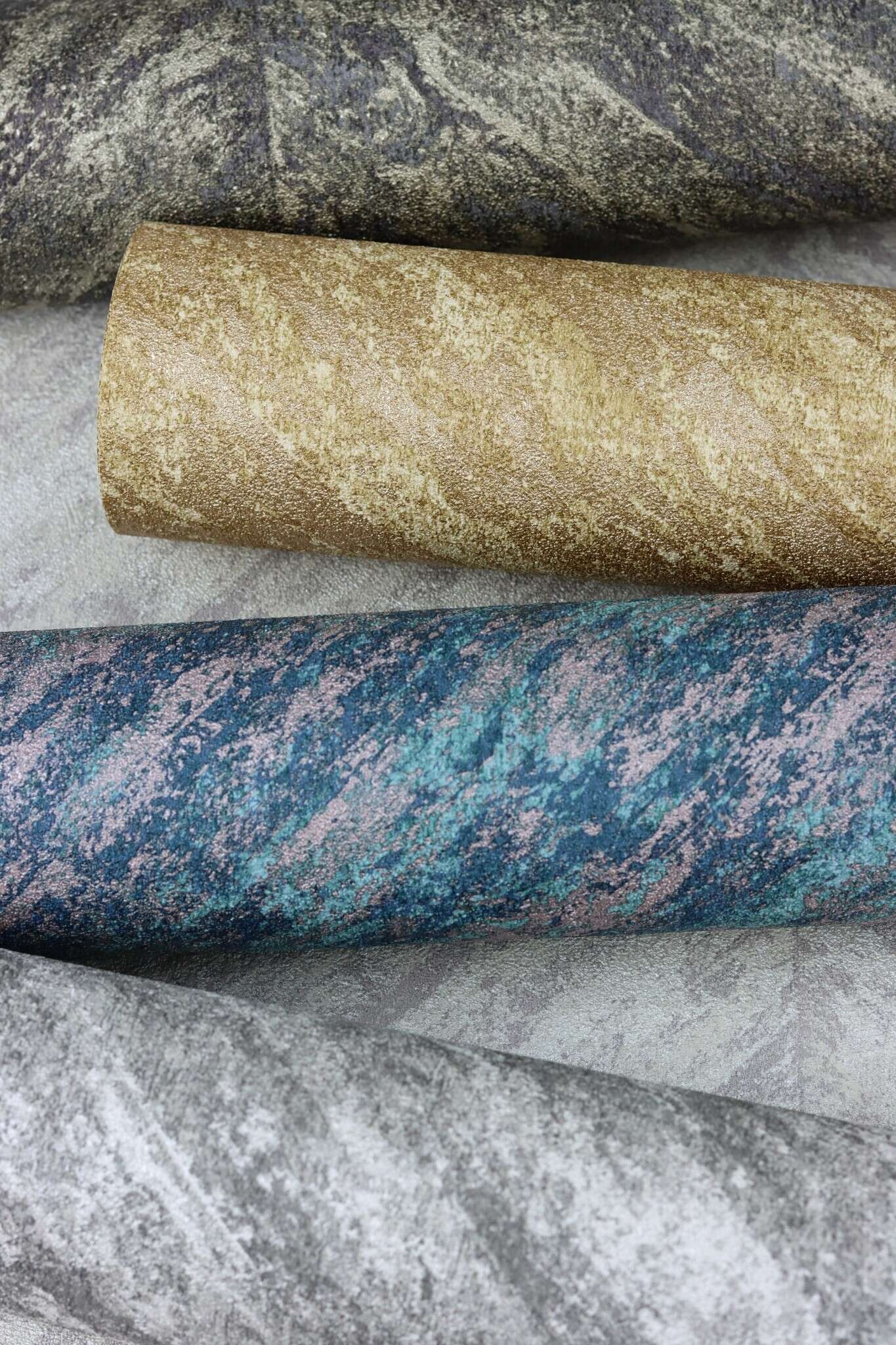 10-617542 Detailaufnahmen 17 Herringbone non-woven wallpaper in turquoise-lagoon Selection 617542