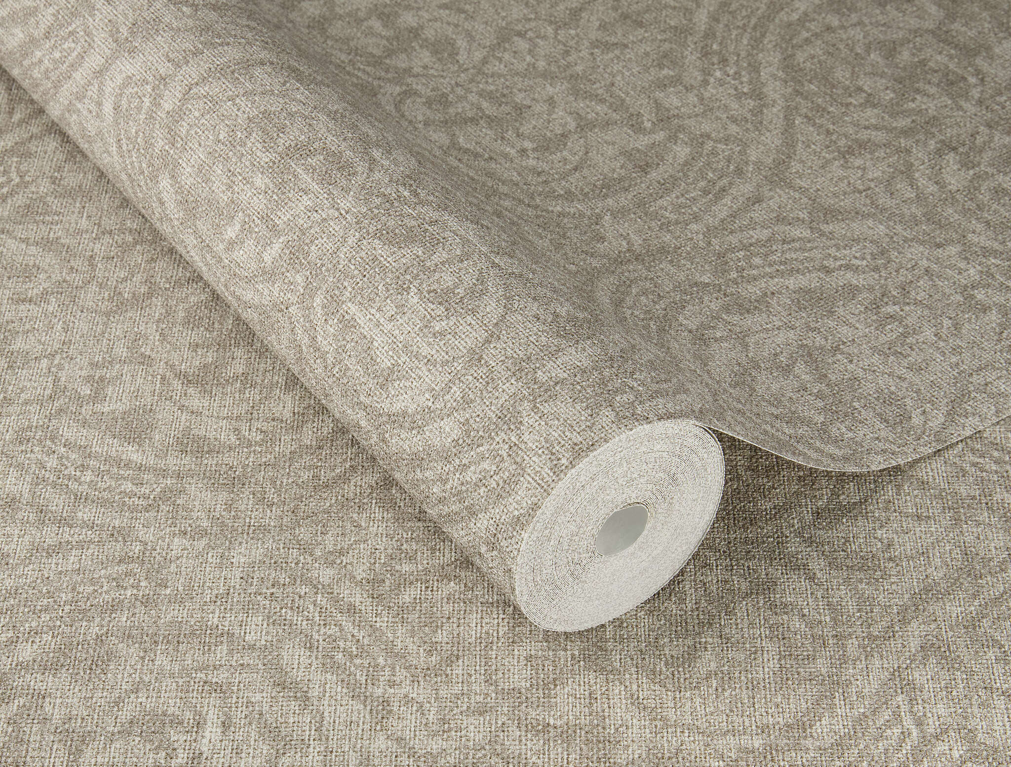 10-613360 Detailaufnahmen 1 Vliestapete Ornamente in Hellbraun - Atelier Tissé Grace 613360