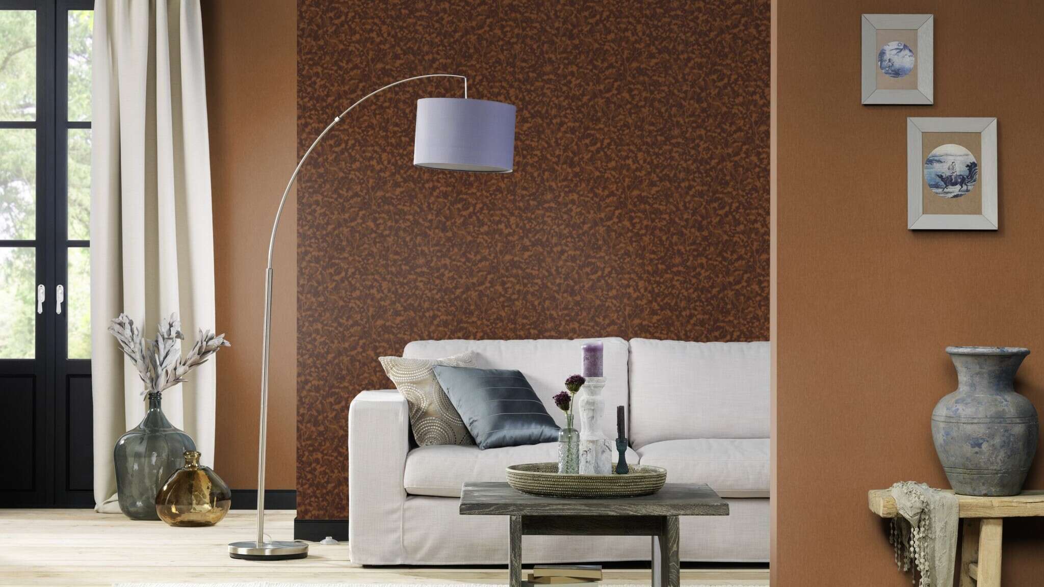 10-720778 Raumsituationen 2 Room with Wallpaper with plant silhouettes and a fine vertical texture