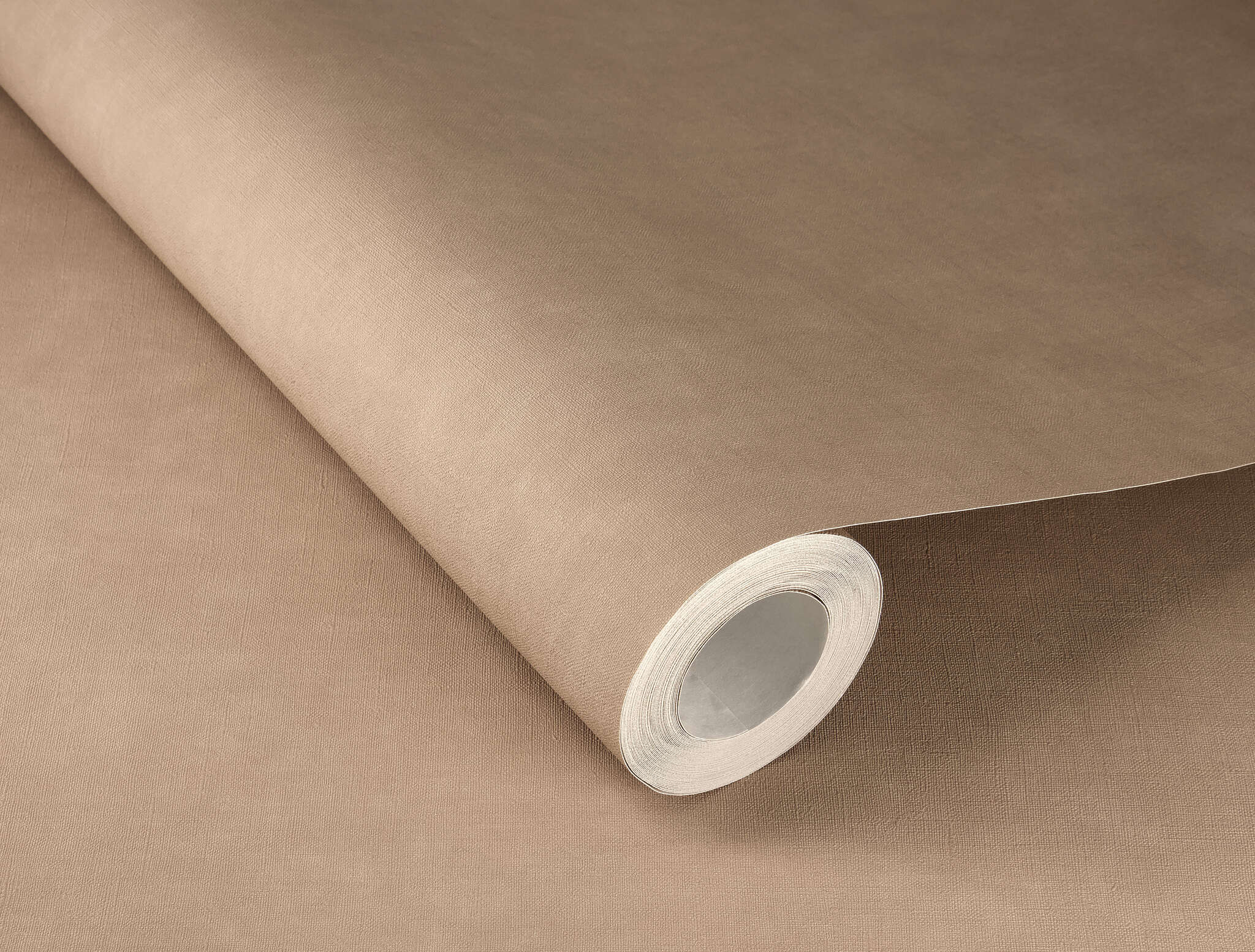 10-330045 Detailaufnahmen 1 Detailed image of Warm brown tone with a textile look – ideal for a cosy atmosphere with a natural character.
