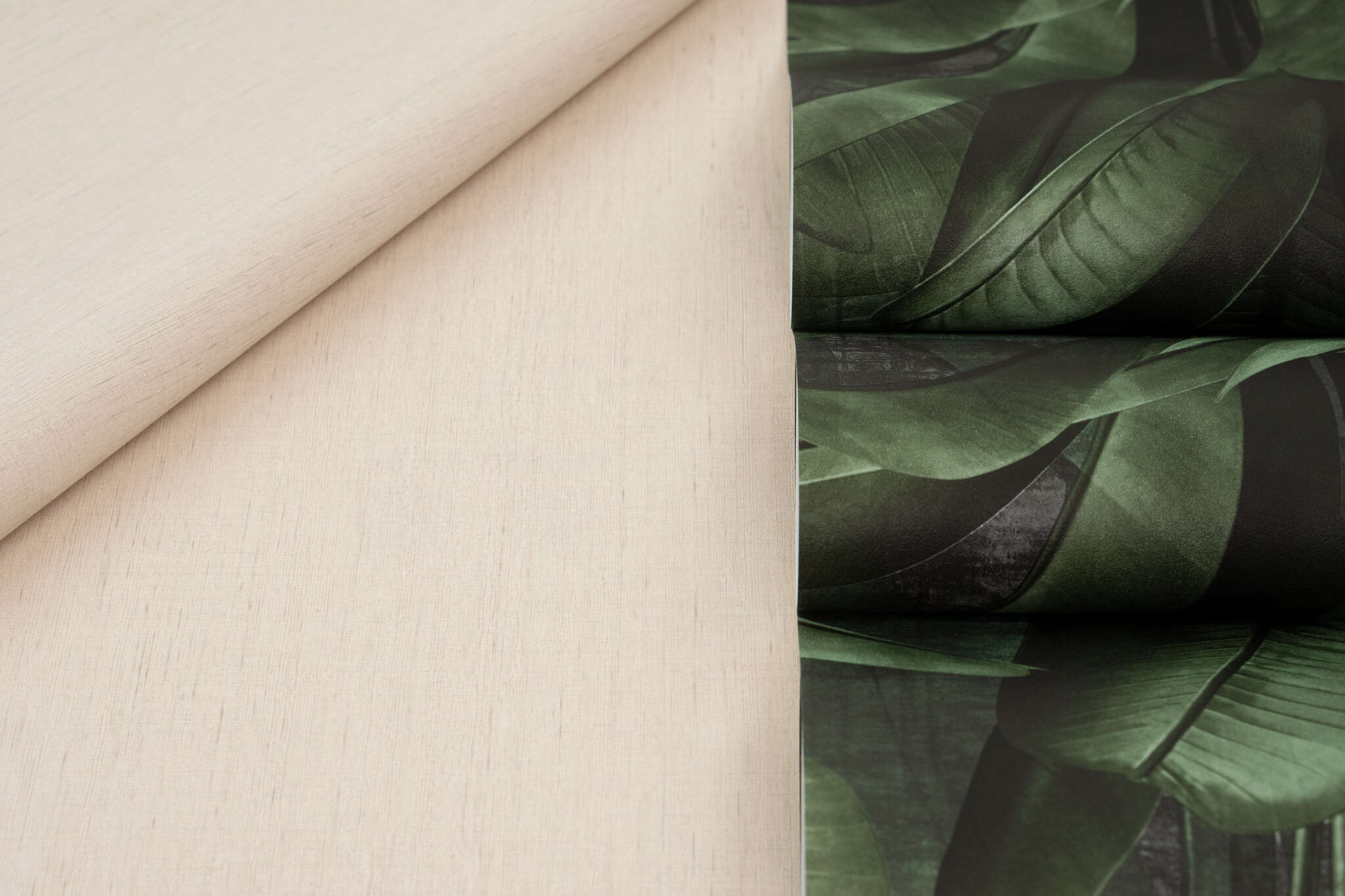 10-416237 Detailaufnahmen 2 Non-woven wallpaper in green Back To Nature 416237