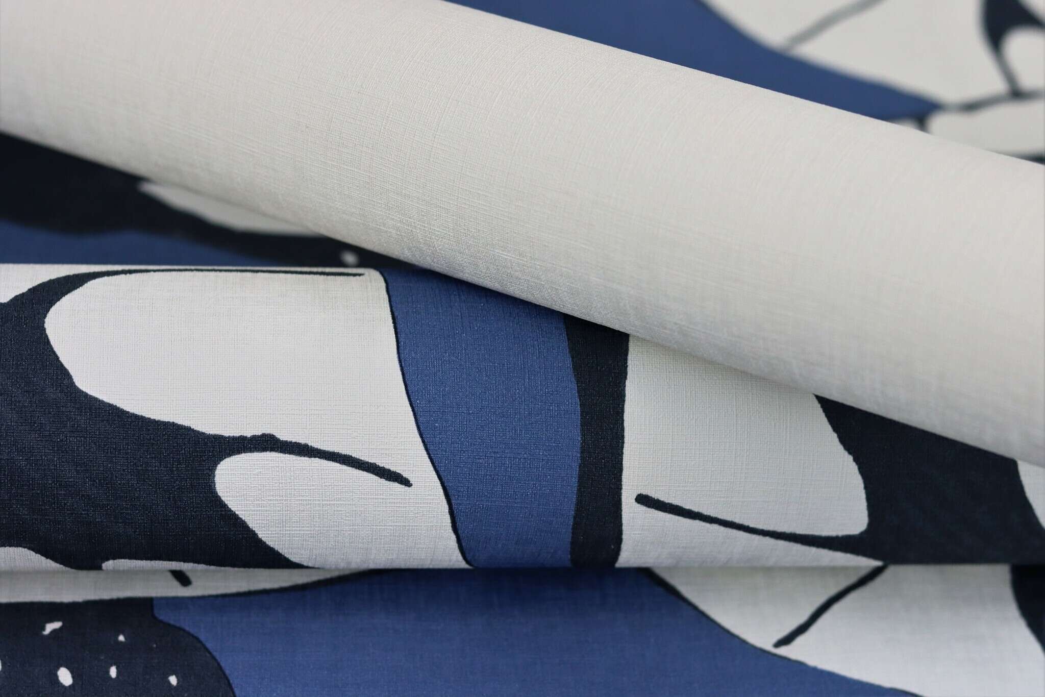 10-539653 Detailaufnahmen 8 Feuilles de lotus papier peint intissé bleu-bleu foncé Selection 539653