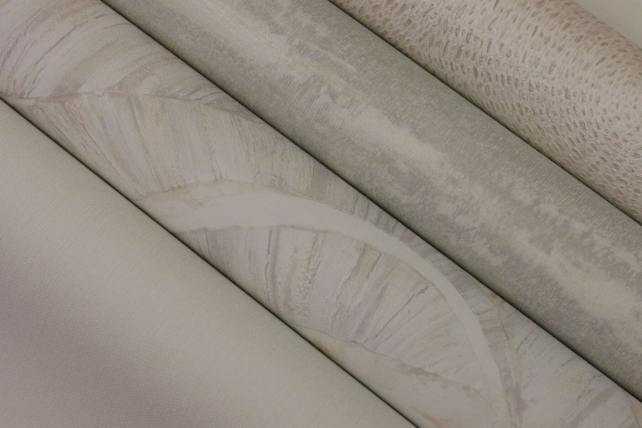 10-979350 Detailaufnahmen 4 Plain non-woven wallpaper in white-cream white Wall Textures XL Vol. 3 979350