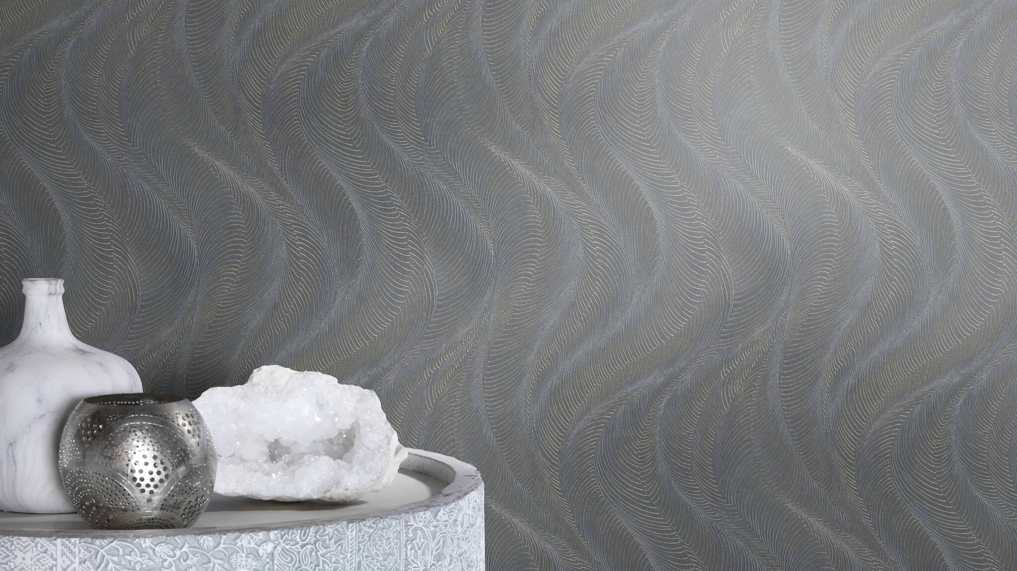10-659665 Raumsituationen 2 Papier peint intissé bleu-taupe Incanto 659665