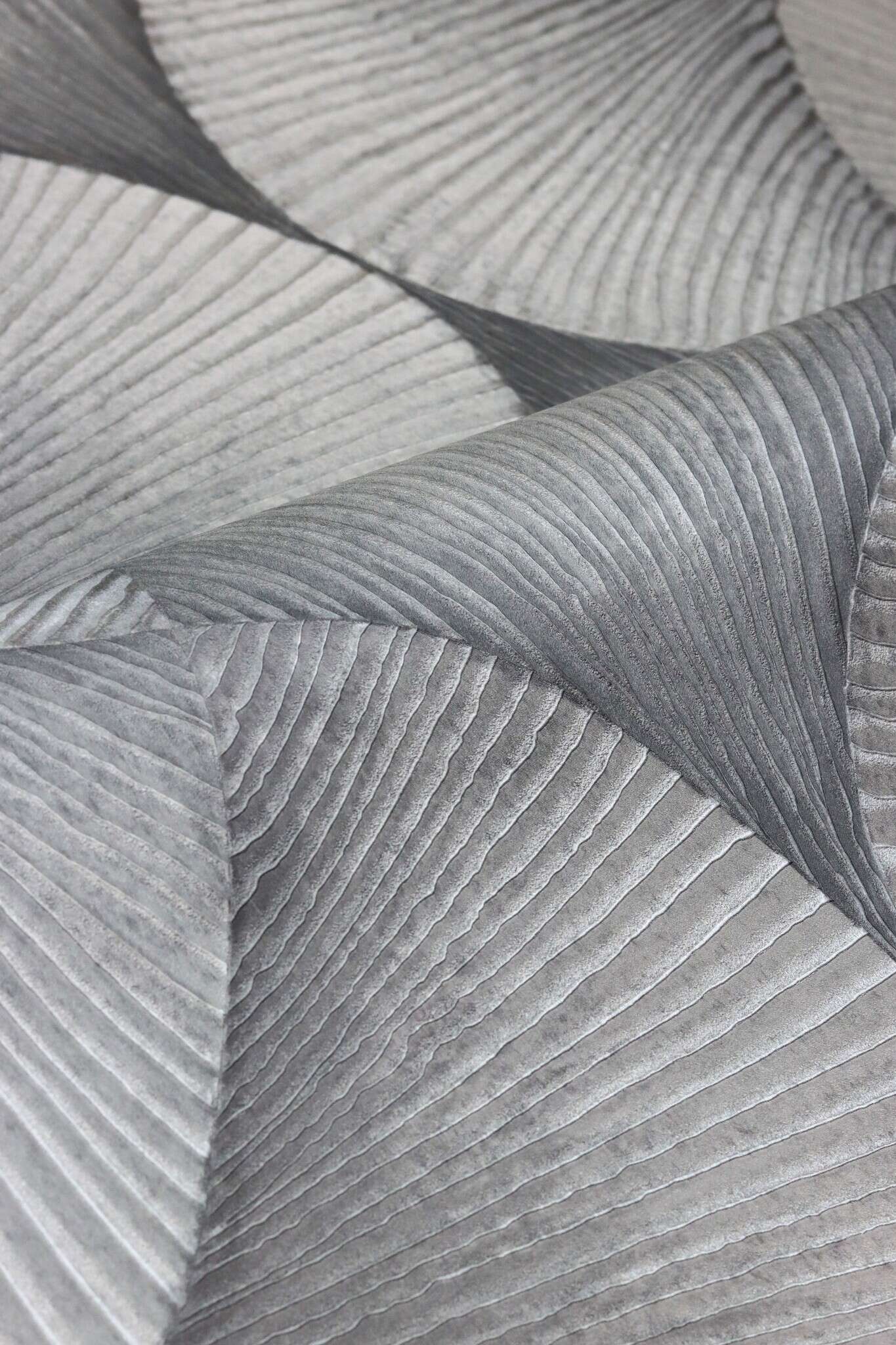 10-608212 Detailaufnahmen 2 Detailbild von Grafische Tapete mit Muscheln und Rillenstruktur