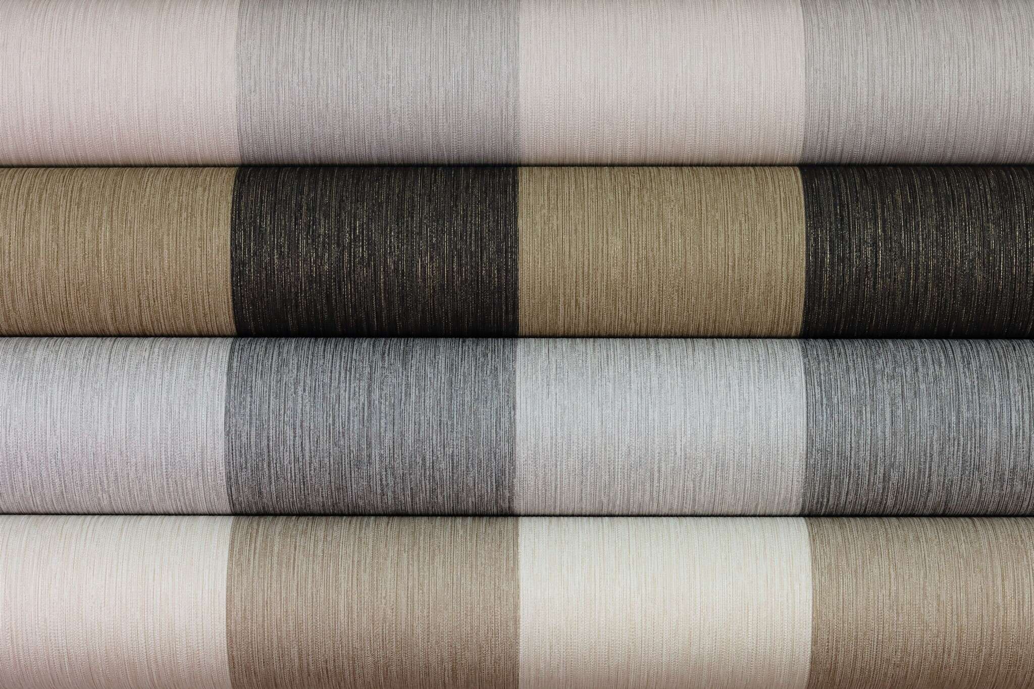 10-844030 Detailaufnahmen 7 Detailed image of Wallpaper with block stripes and grooved texture
