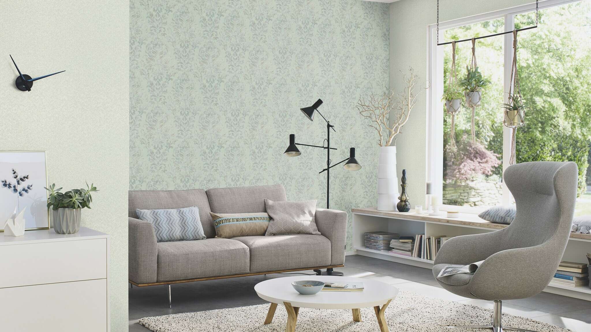 10-975130 Raumsituationen 1 Ornamental non-woven wallpaper in green patina green light Selection double wide 975130