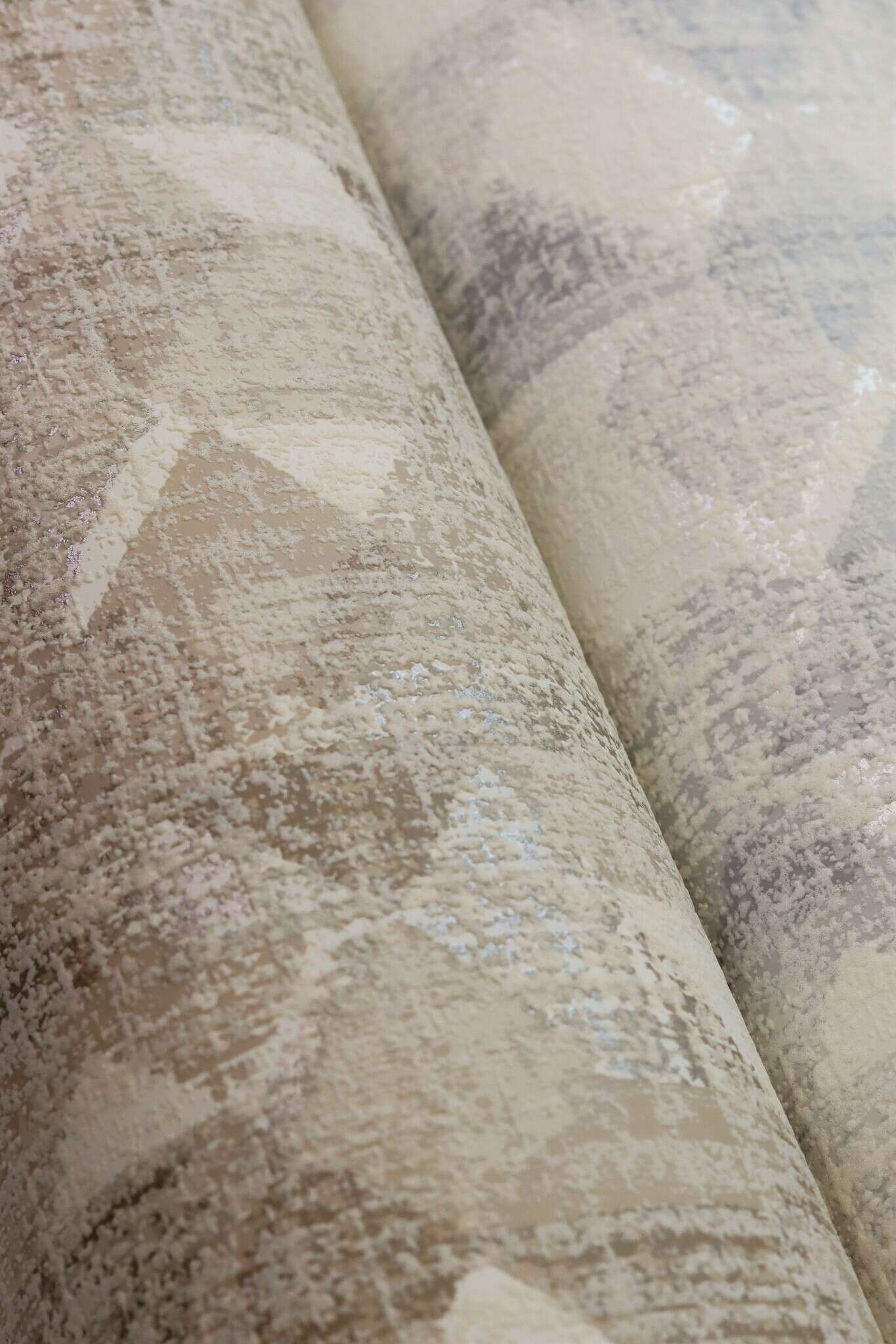10-654226 Detailaufnahmen 3 Graphic non-woven wallpaper in beige-greige Welcome Home 654226