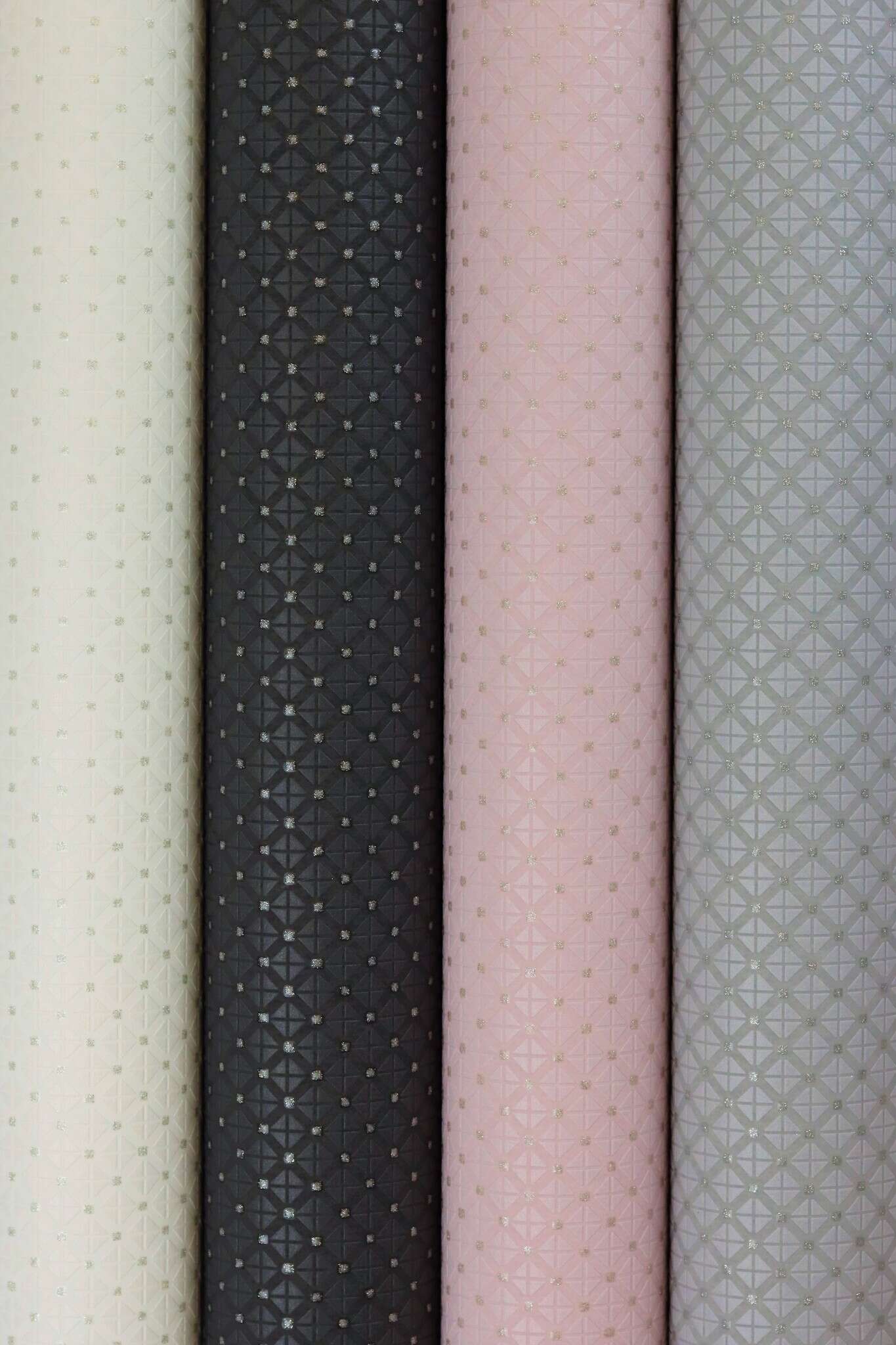 10-506778 Detailaufnahmen 5 Check non-woven wallpaper in pink-pale pink Selection 506778