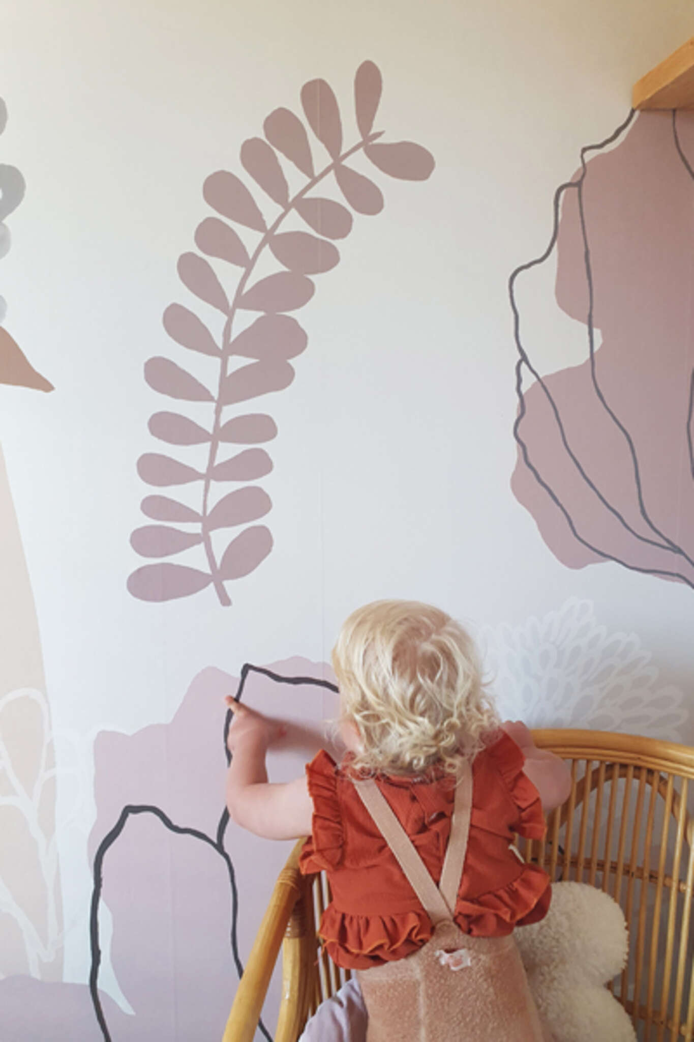 10-300101 Raumbilder 1 Fototapete Florine in Rosa | Roomblush - RB326