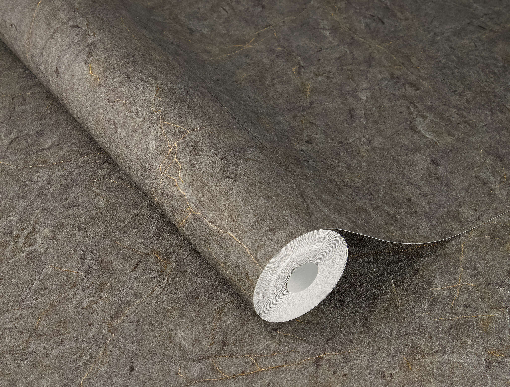 10-600971 Detailaufnahmen 2 Detailed image of Wallpaper with a natural marble look