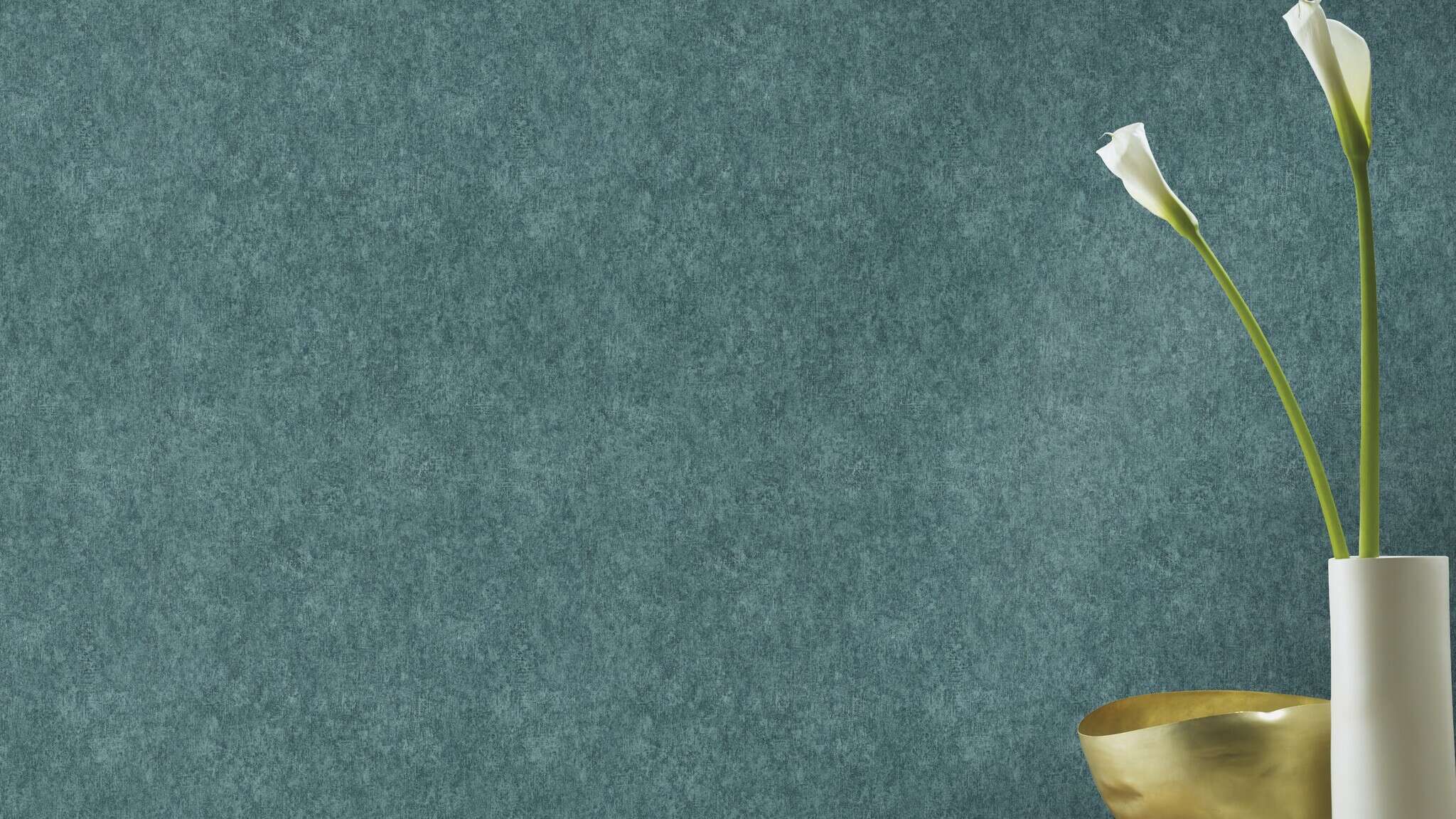 10-617153 Raumsituationen 1 Non-woven wallpaper with plaster look in petrol 617153
