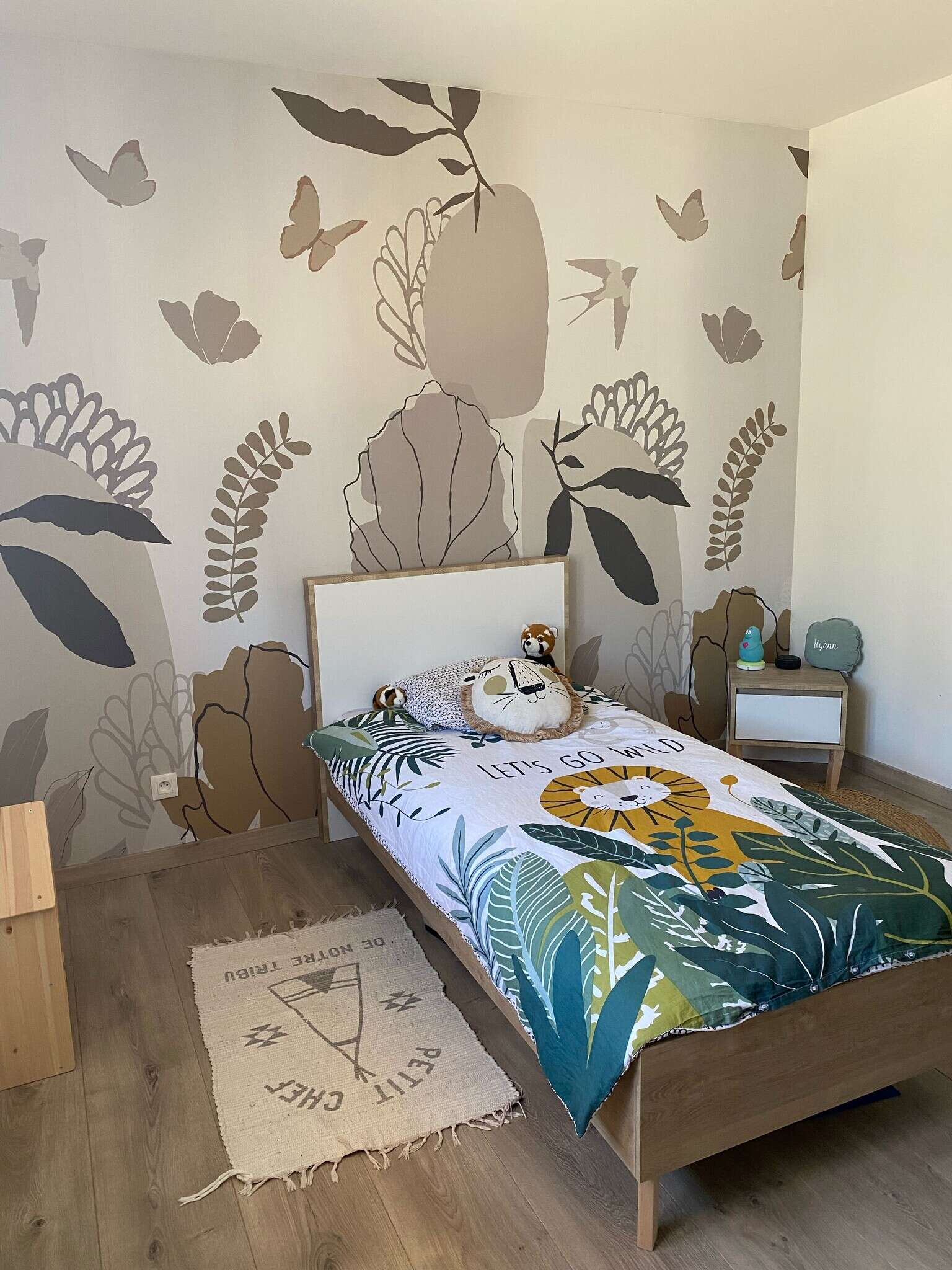10-300179 Raumbilder 1 Papier peint panoramique Florine in Vert | Roomblush - RB325
