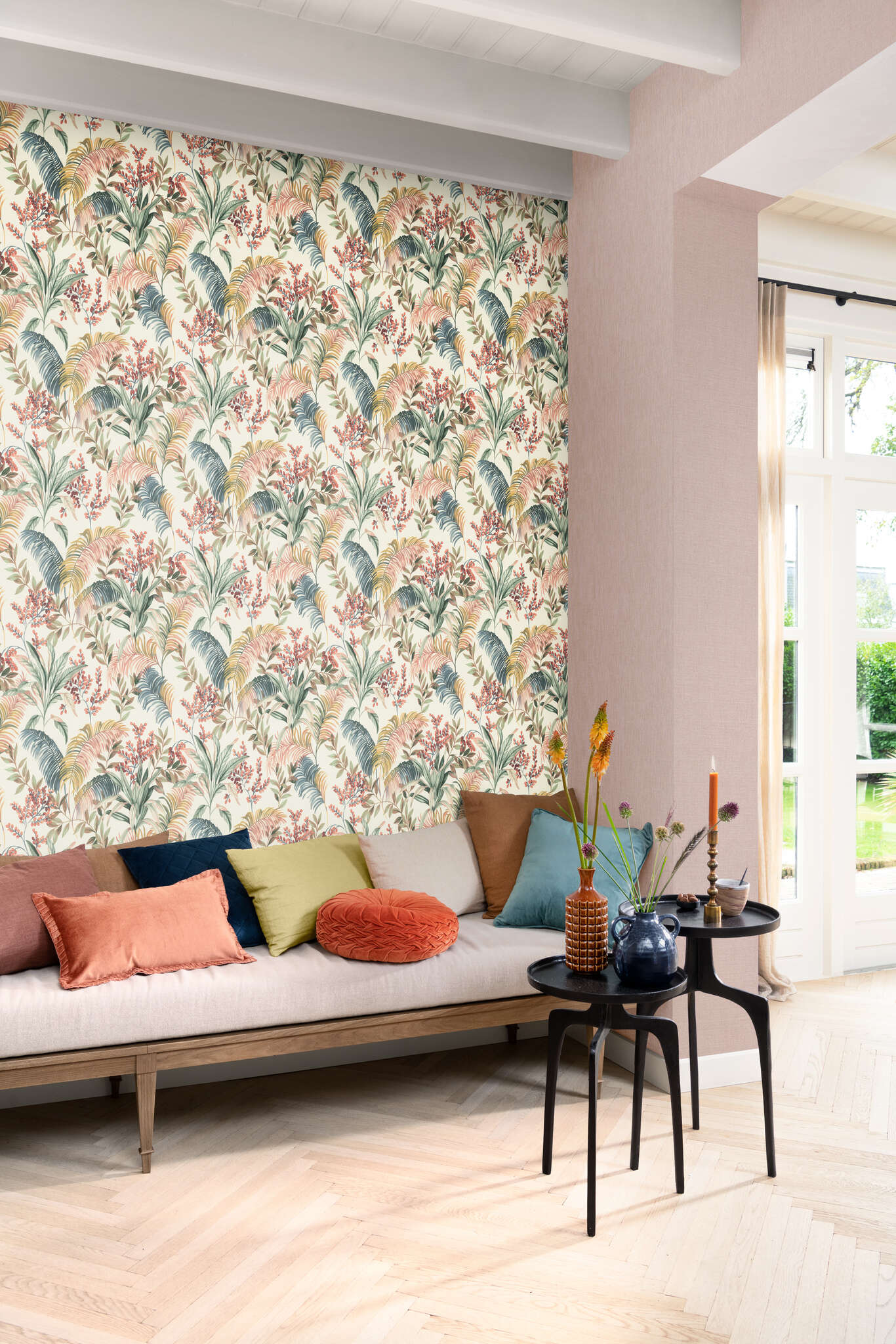 10-484649 Raumbilder 1 Room with Single-colour wallpaper with a textile texture