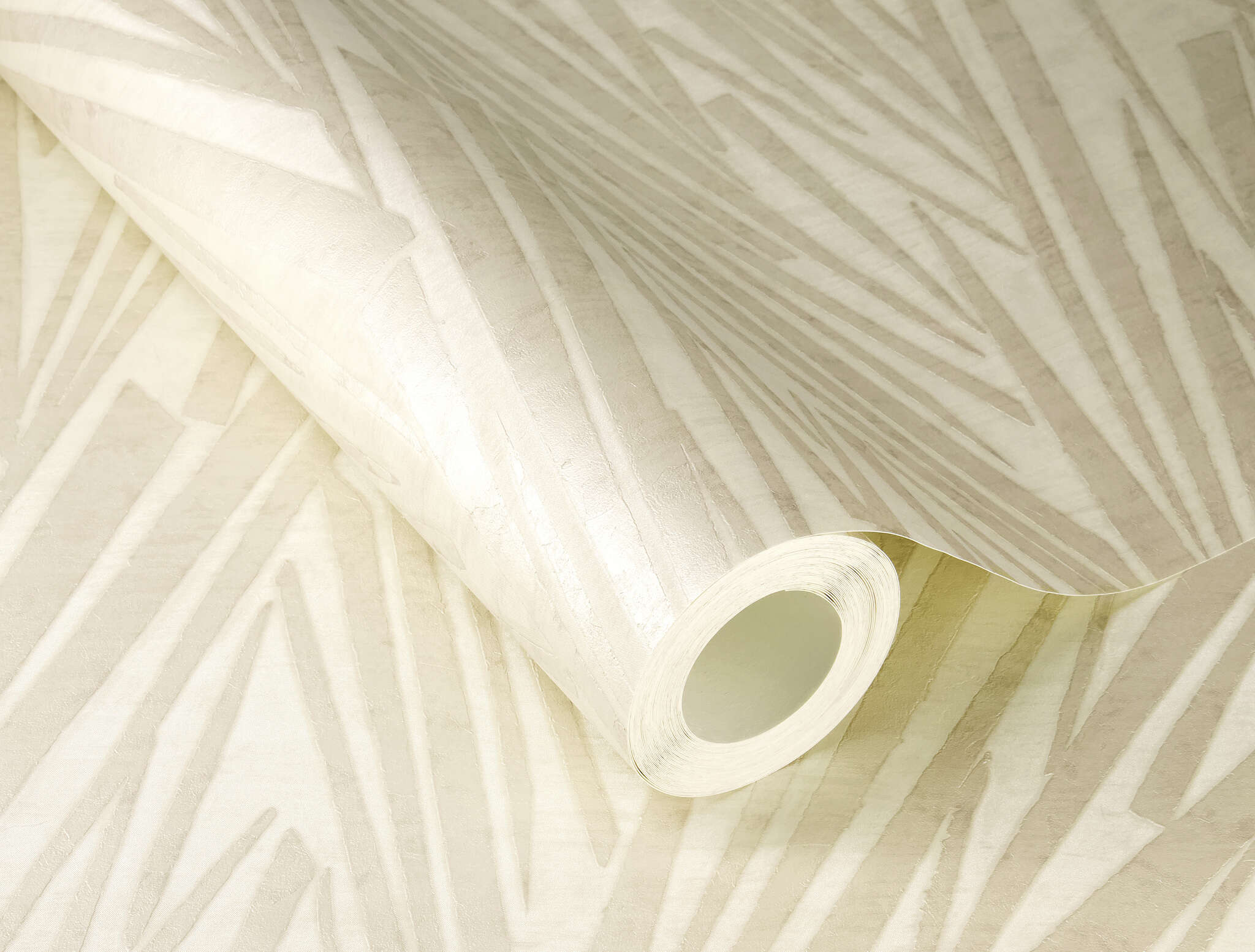 10-608328 Detailaufnahmen 1 Detailed image of Graphic wallpaper with three-dimensional rods