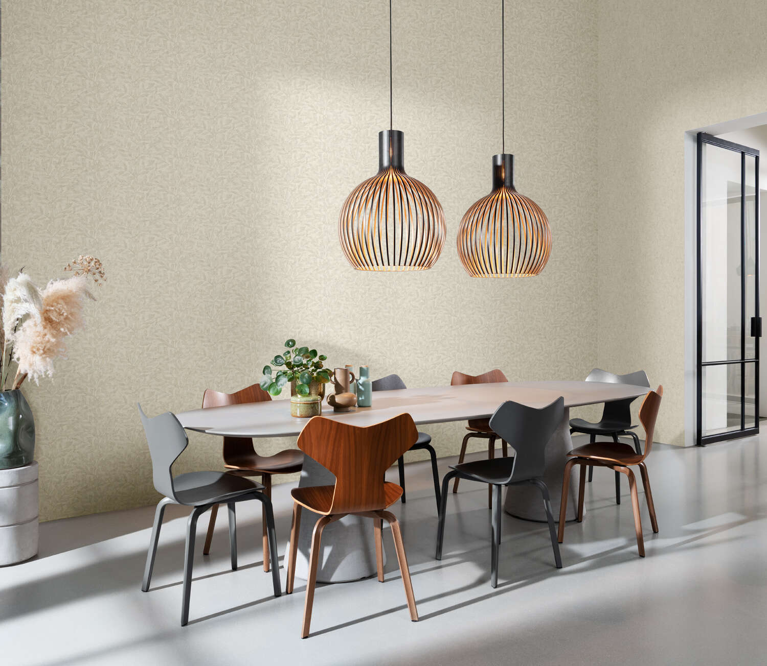 10-315004 Raumbilder 1 Room with Light non-woven wallpaper with a gently raised leaf structure in cream, ideal for a calm, natural room effect.