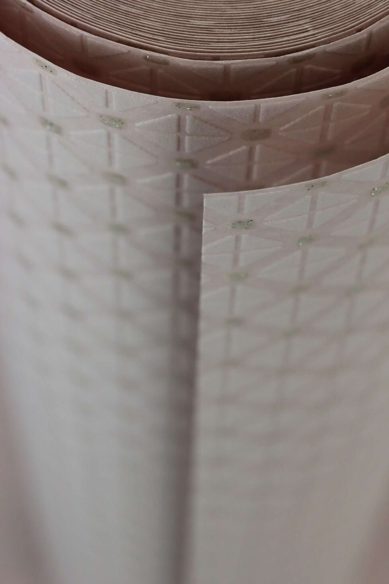 10-506778 Detailaufnahmen 12 Check non-woven wallpaper in pink-pale pink Selection 506778