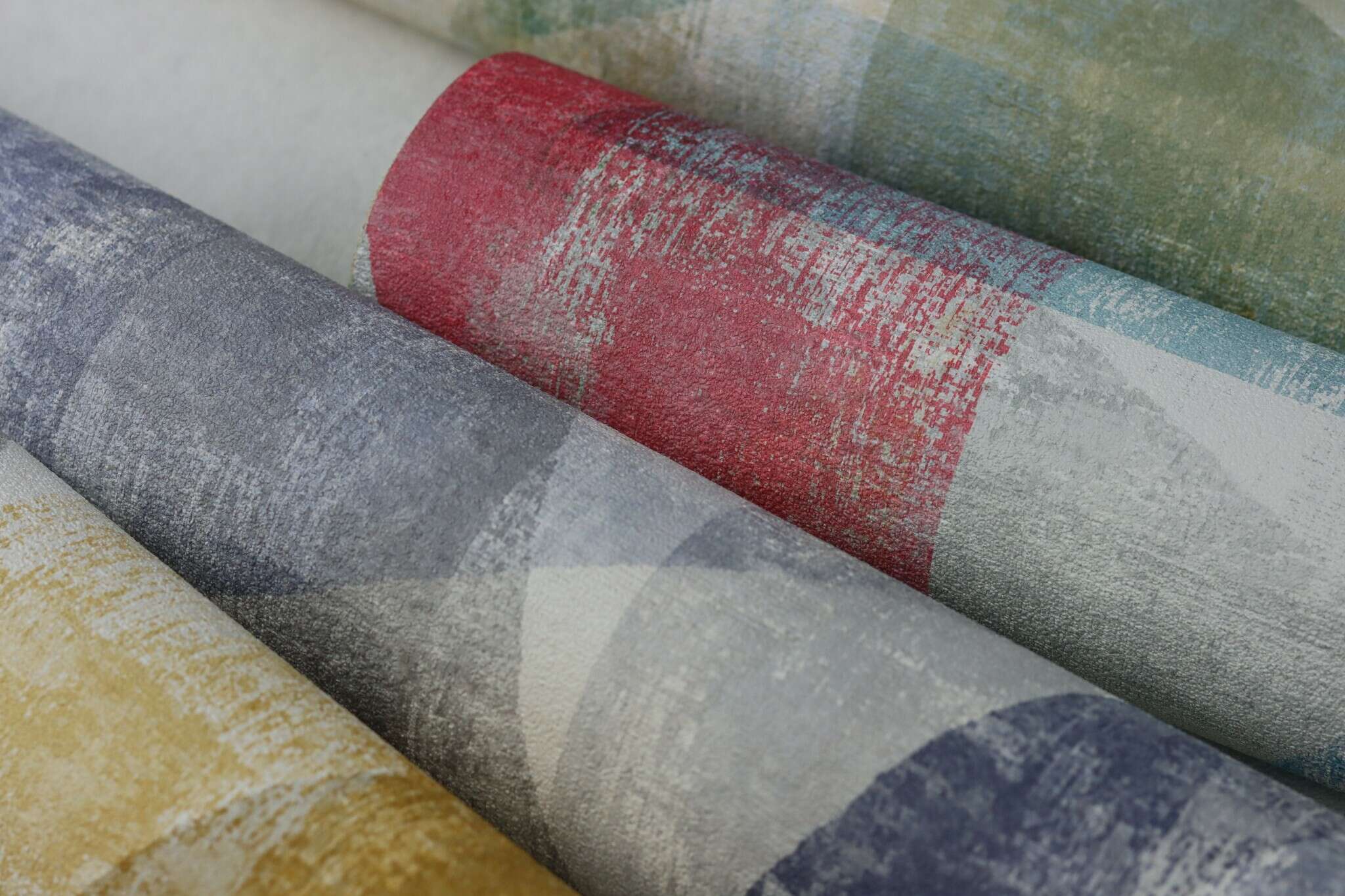 10-617948 Detailaufnahmen 11 Detailed image of Geometric wallpaper with triangles