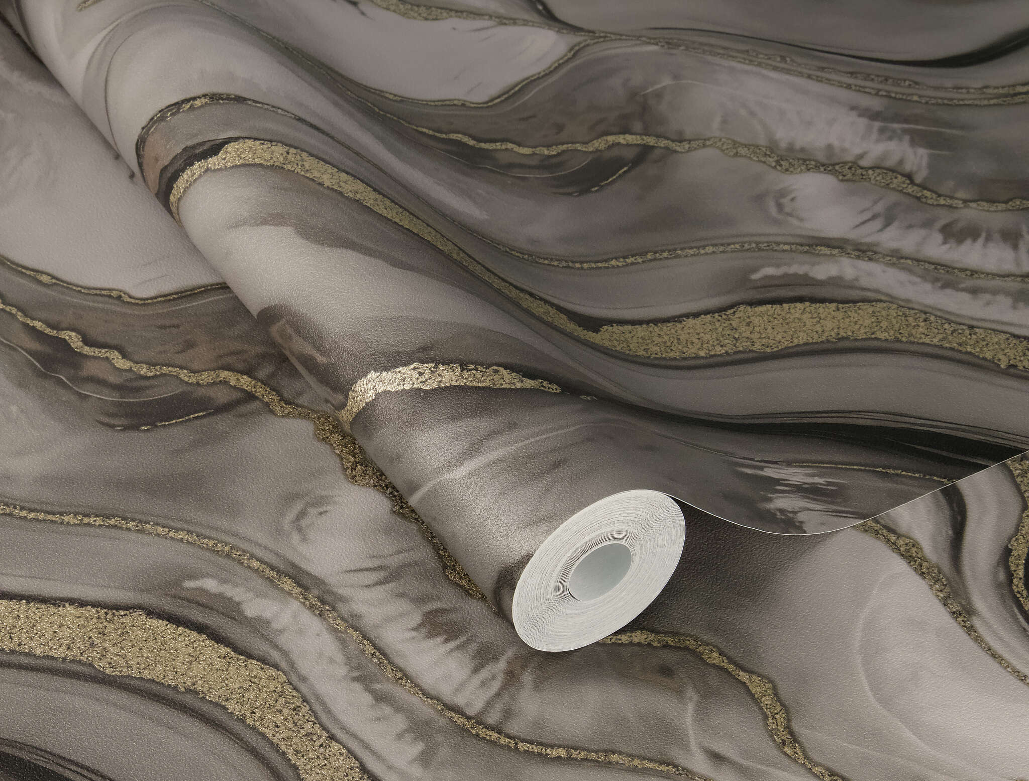 10-497656 Detailaufnahmen 1 Marble-effect wallpaper in grey - Factory VI Marmorea 497656