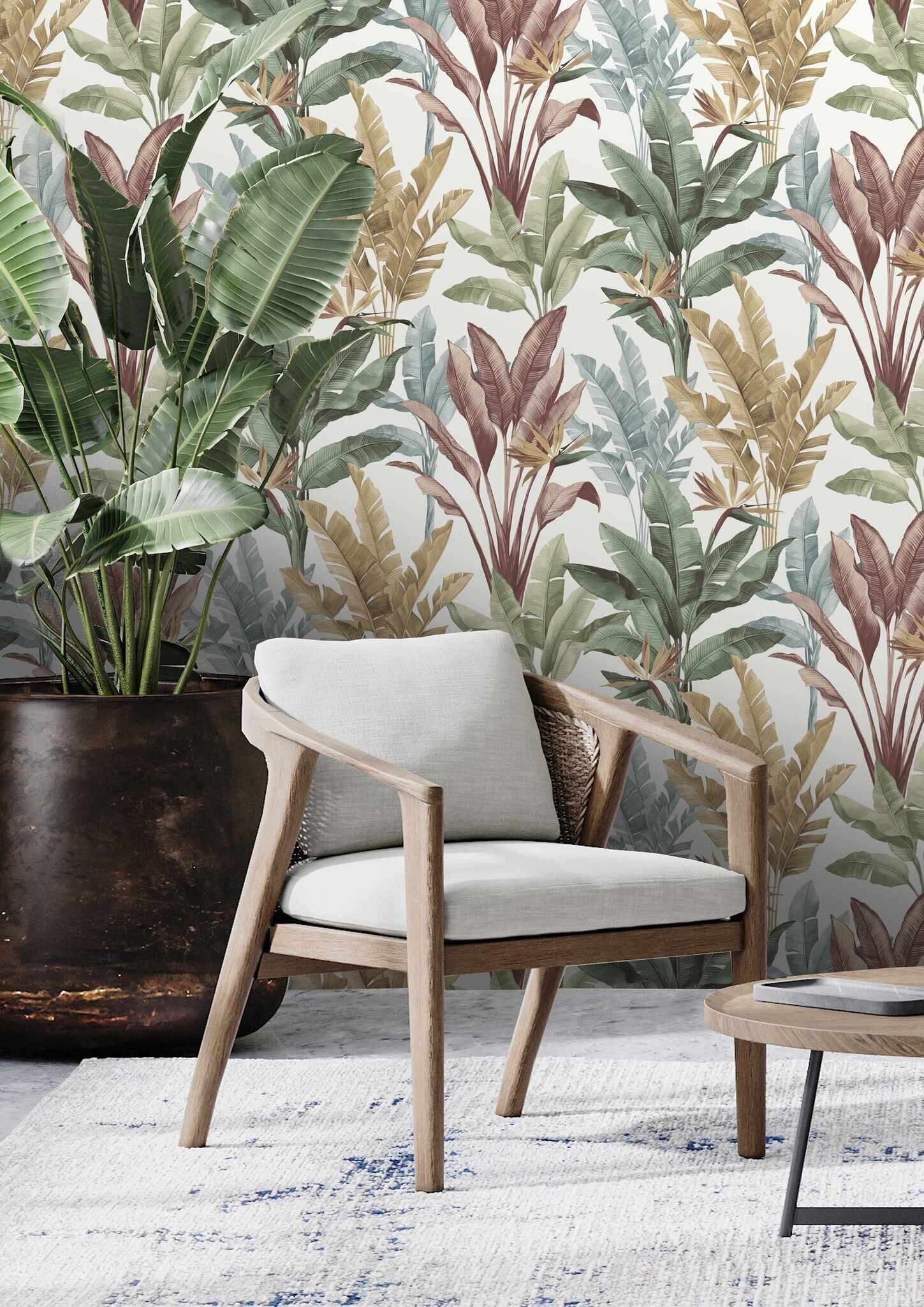 10-793512 Raumbilder 1 Room with Tropical wallpaper with sketched plants and palm trees in a watercolour look