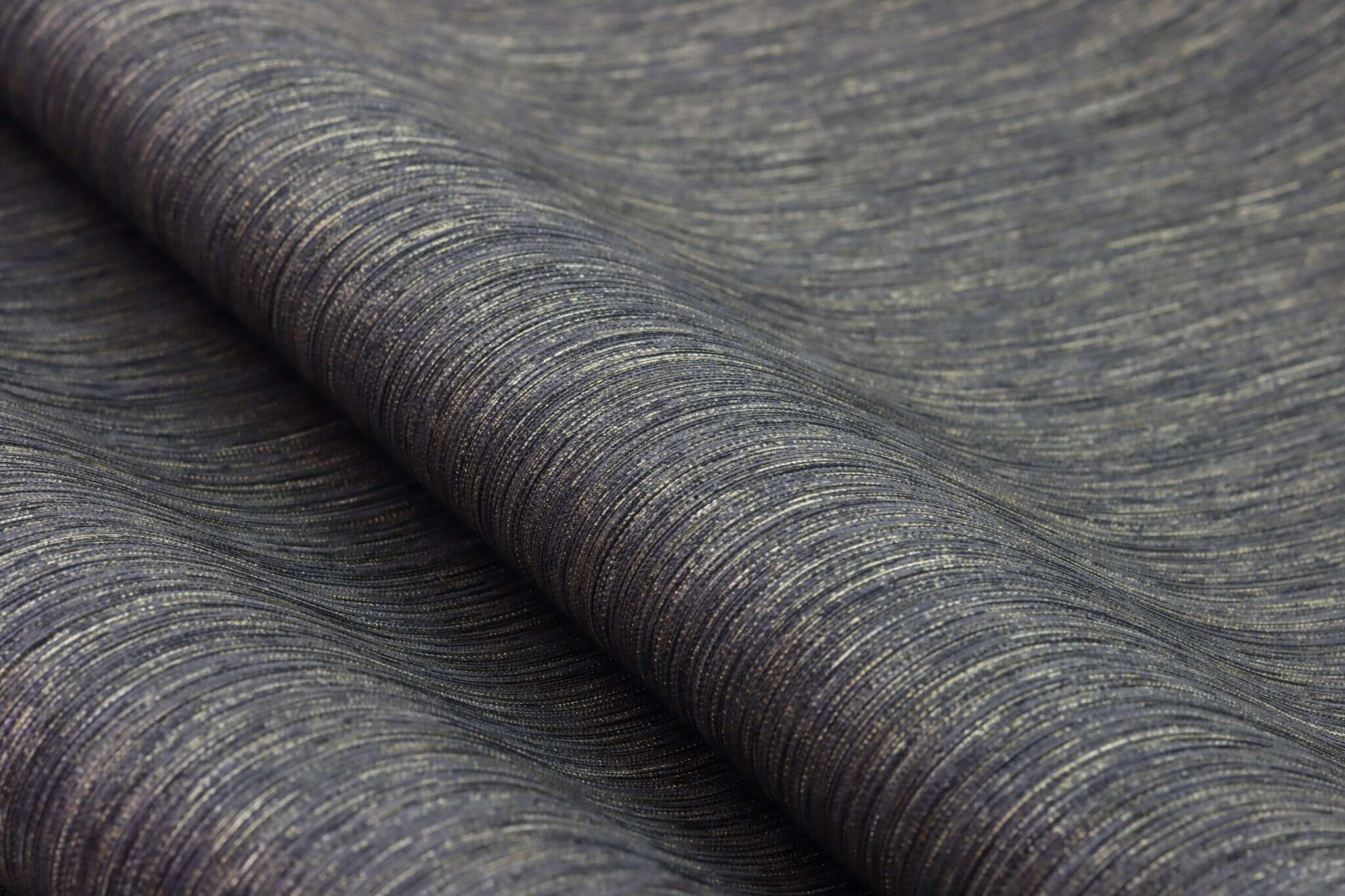 10-844443 Detailaufnahmen 24 Detailbild von Einfarbige Tapete mit Fadenstruktur