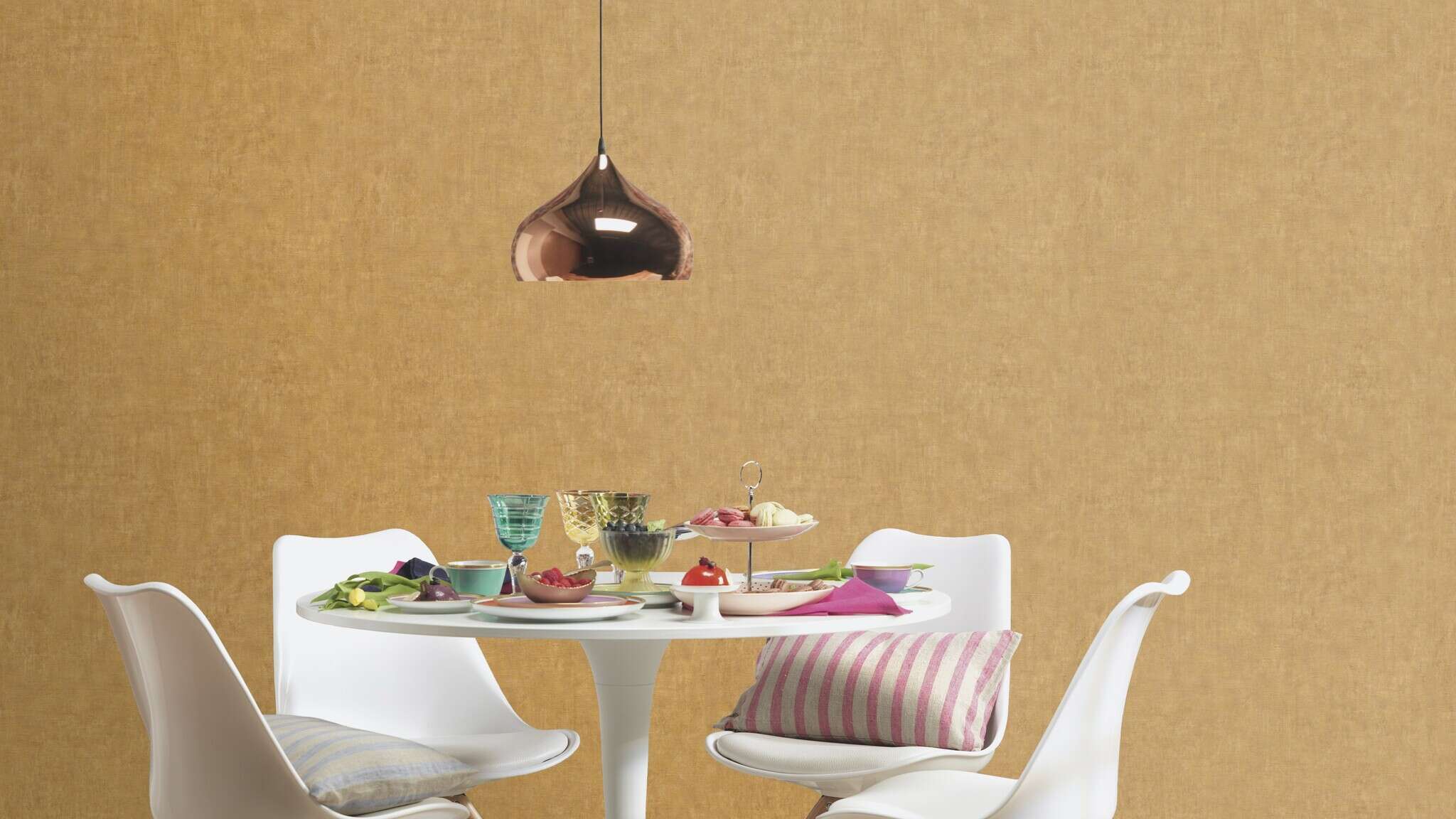 10-429312 Raumsituationen 2 Metalloptik Vliestapete in Gold-goldgelb Selection 429312
