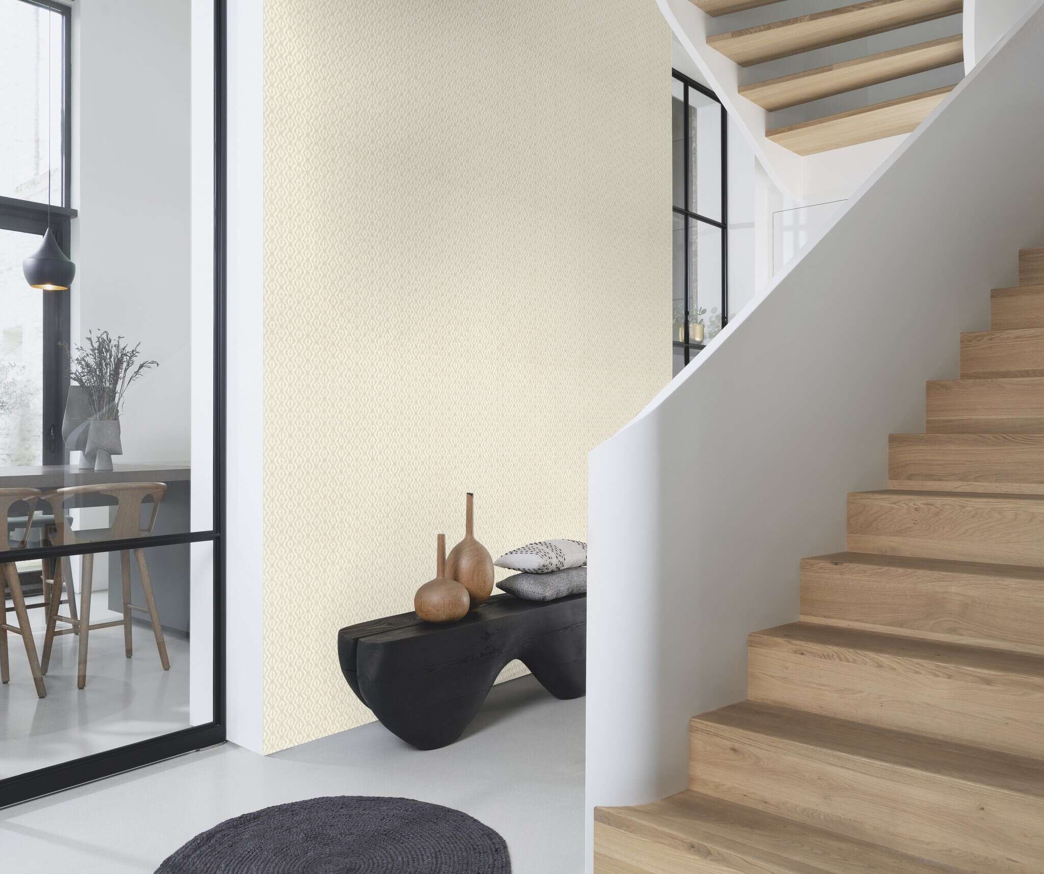 10-410655 Raumsituationen 2 Room with Non-woven wallpaper with a small diamond pattern in beige and white with a textile-like texture.