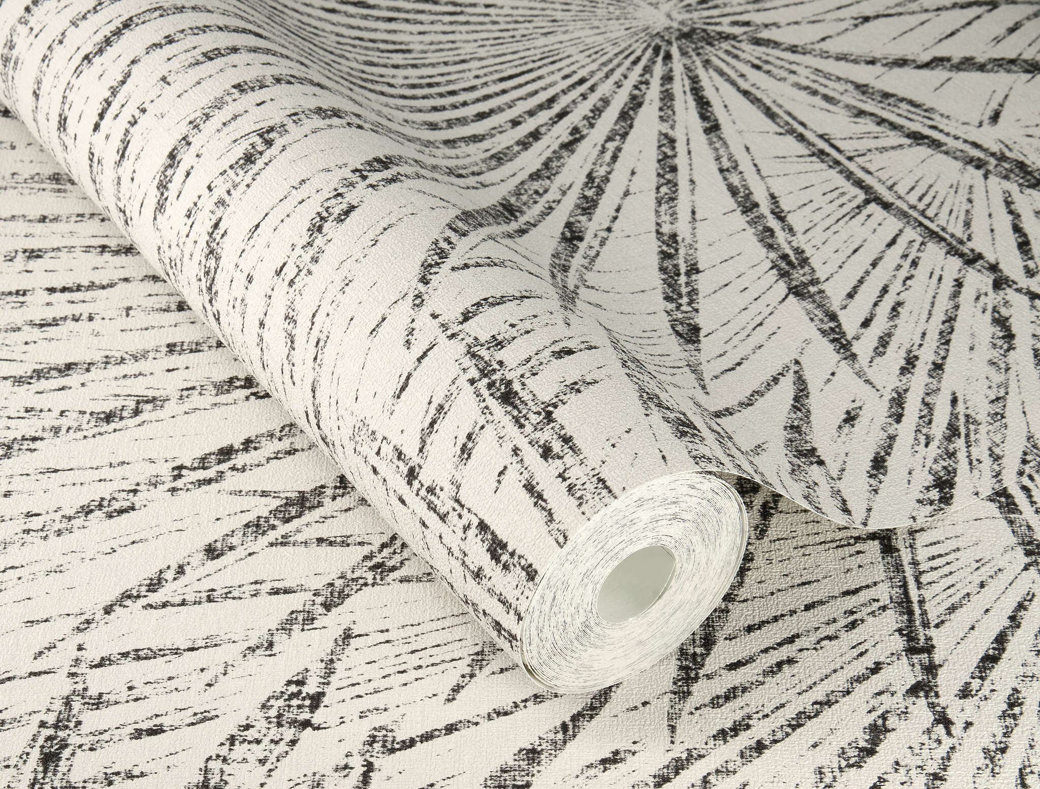 10-555738 Detailaufnahmen 13 Image détaillée de Papier peint avec des feuilles de palmier dessinées dans un style shabby chic