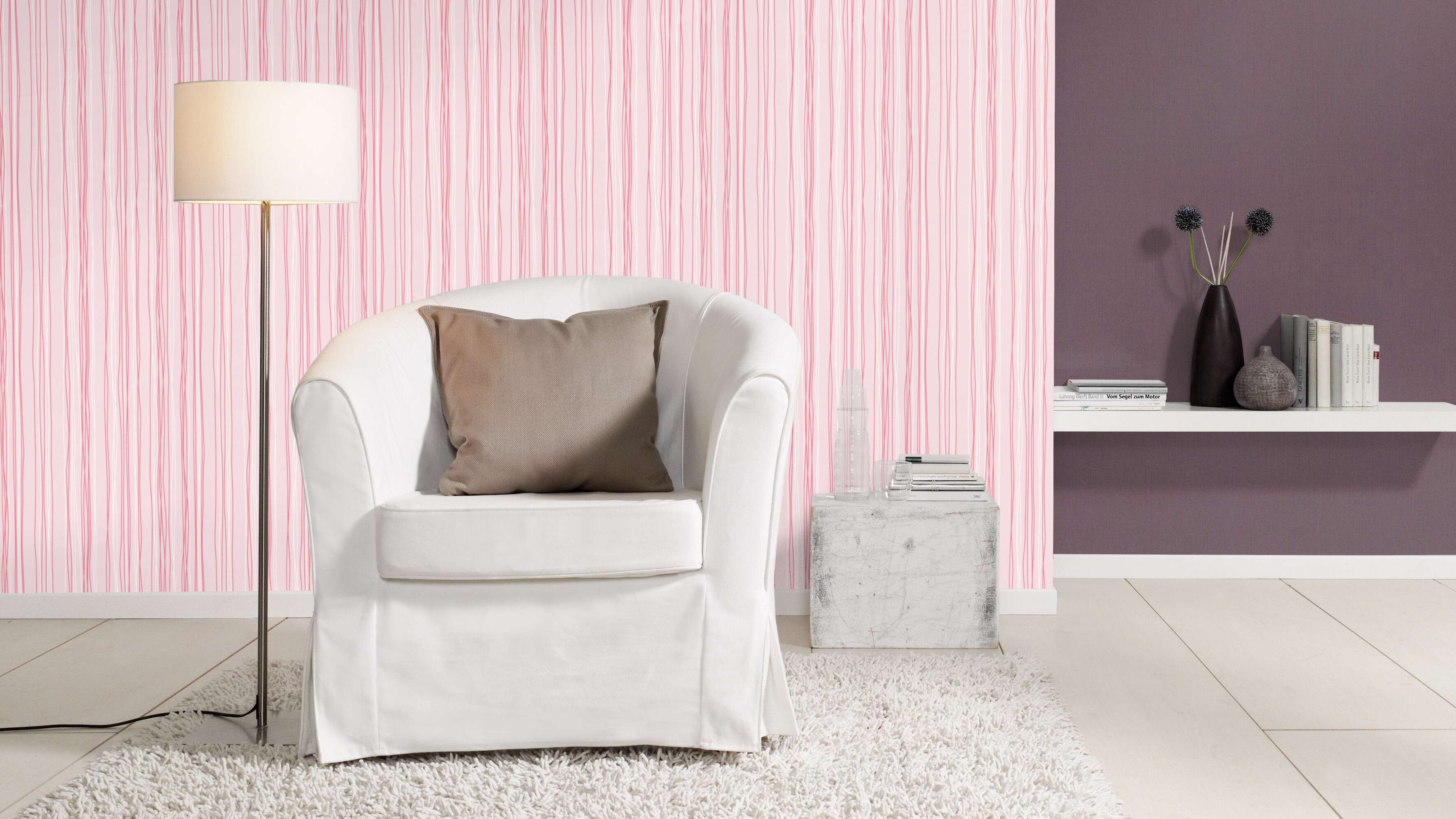 10-203240 Raumsituationen 1 Room with Wallpaper with irregular pink and white lines on a light background
